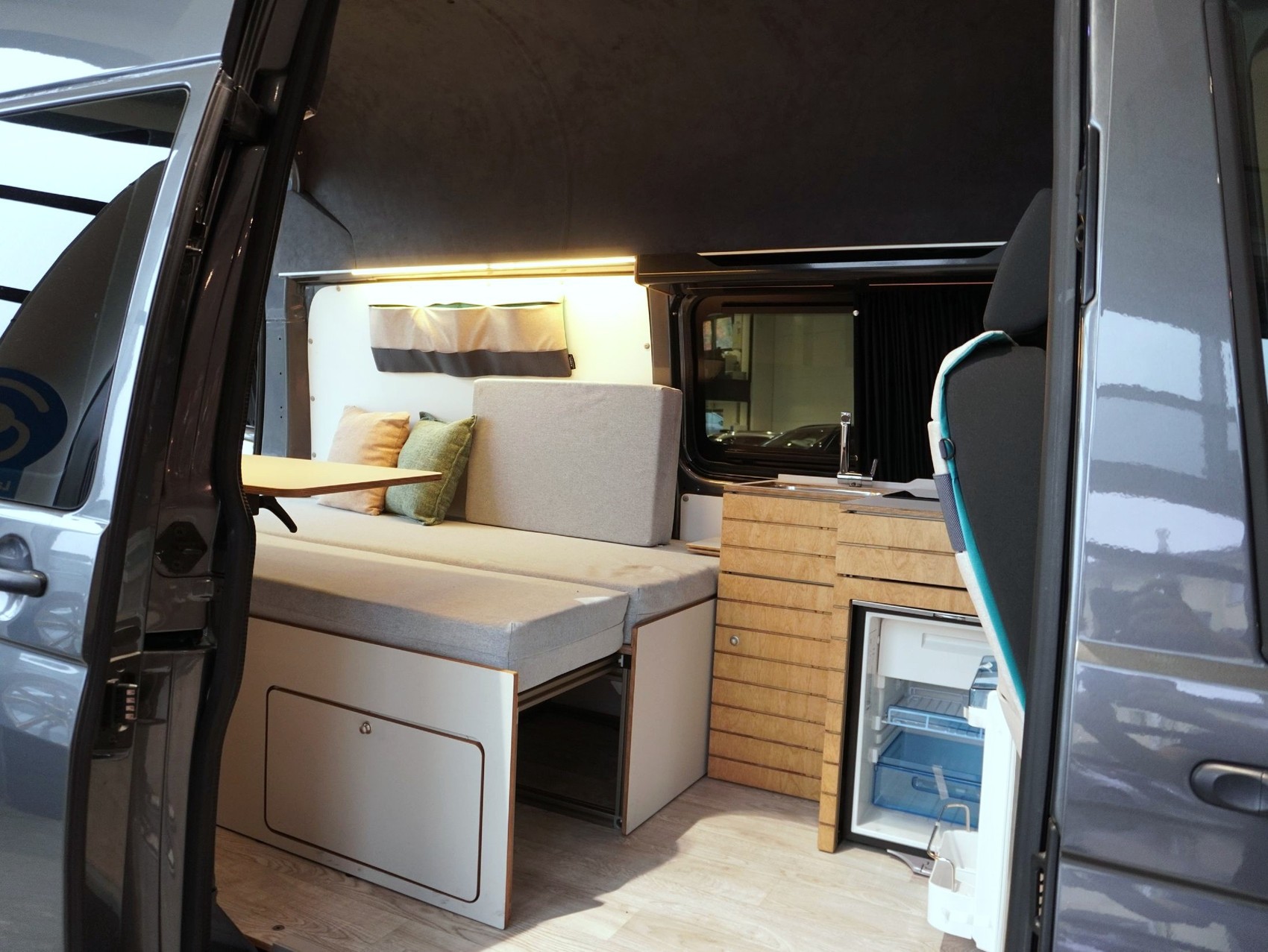 VW T6.1 Camper 2.0 TDI DSG 4Motion-image-11