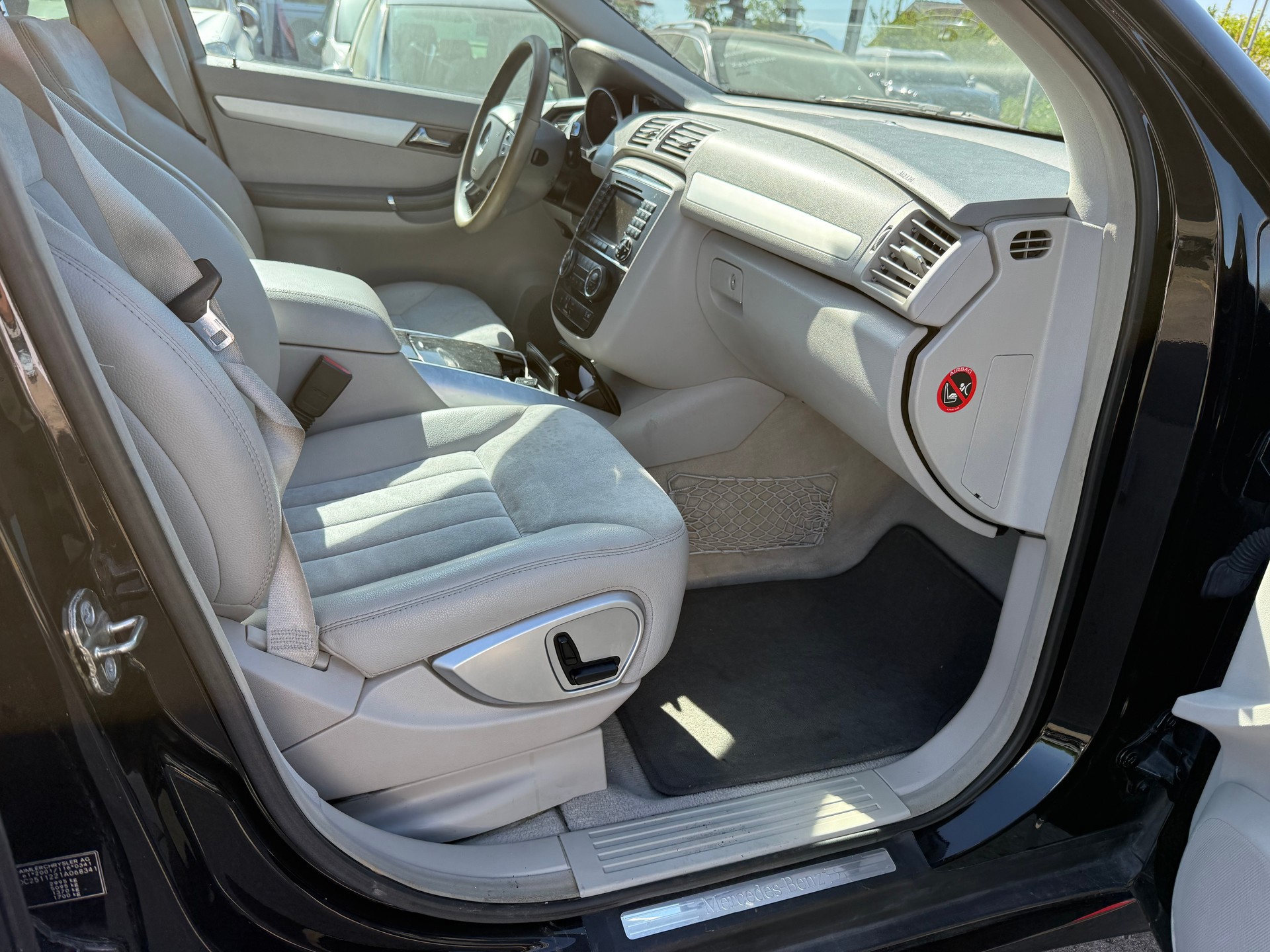 MERCEDES-BENZ R 350 (320) CDI 4Matic 7G-Tronic-image-6