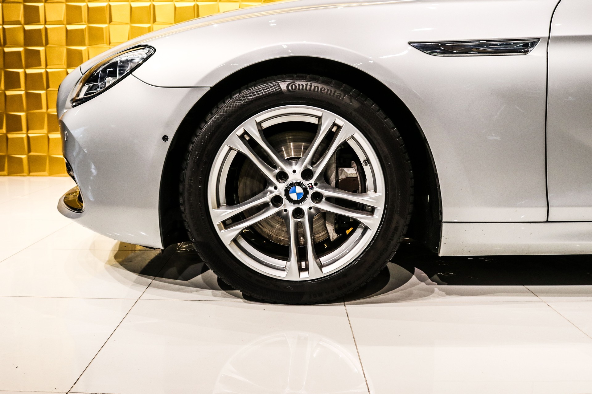 BMW 640i Coupé xDrive FACELIFT-image-7