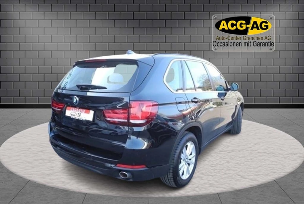 BMW X5 xDrive 30d Steptronic ** 7-Plätzer Voll-Leder Ausstattung ** Gr.Navi ** Xenon **-image-3
