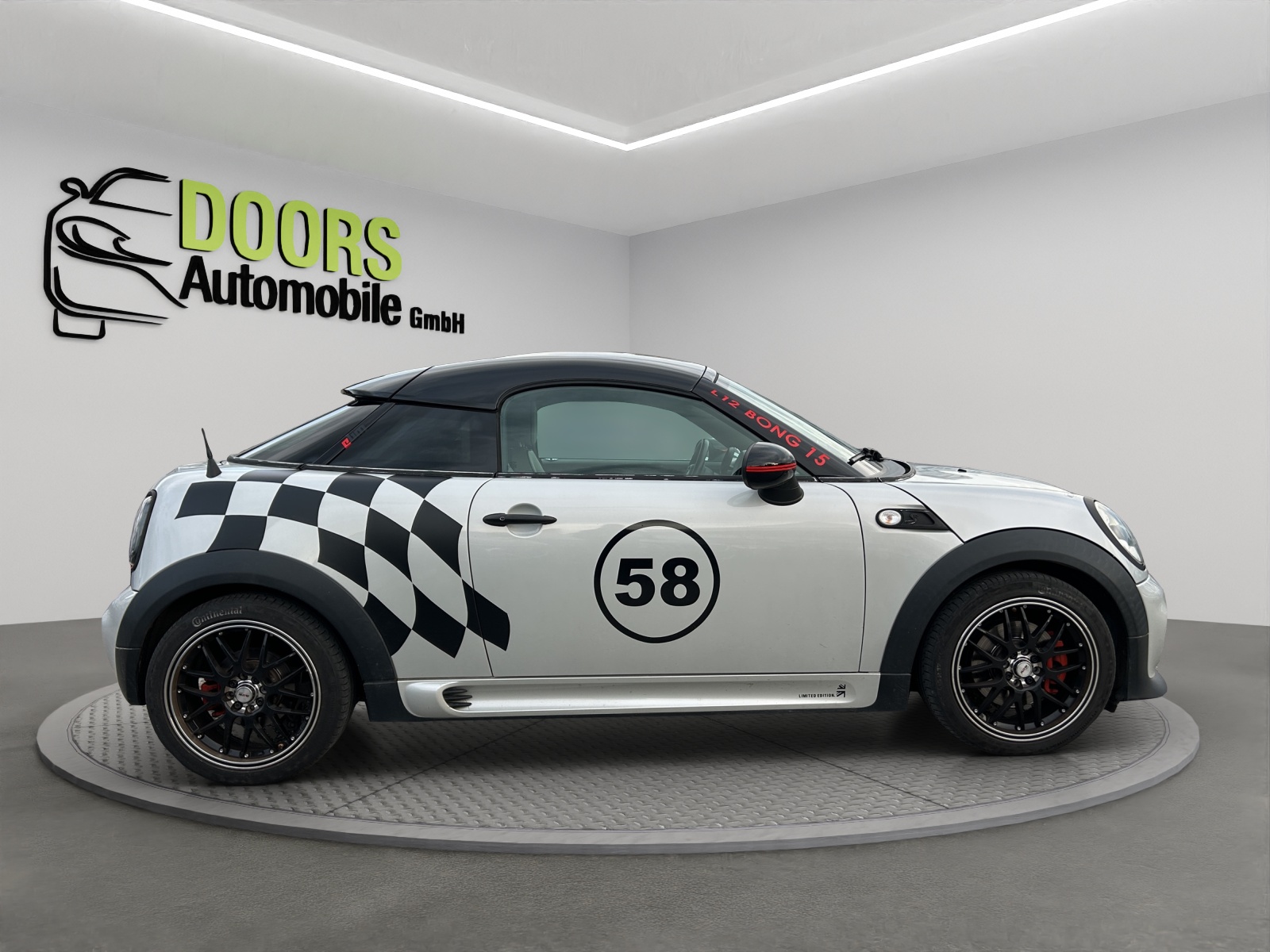 MINI Cooper S John Works Steptronic-image-7