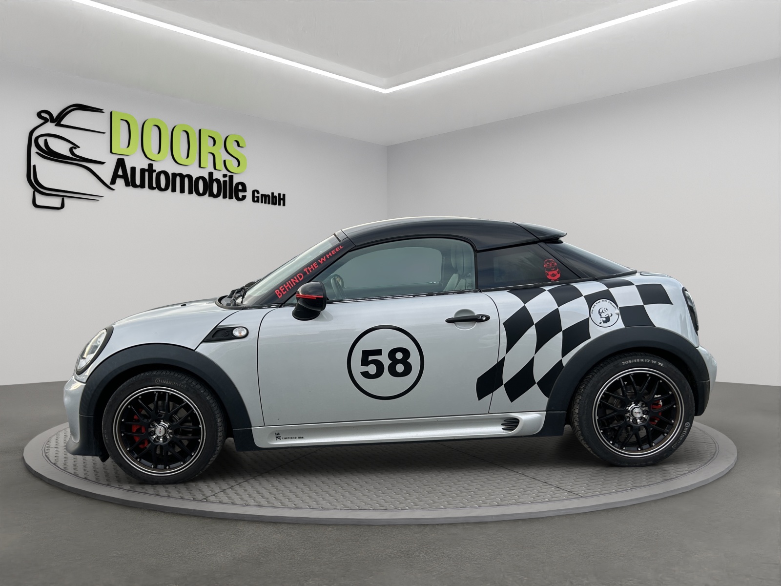 MINI Cooper S John Works Steptronic-image-6