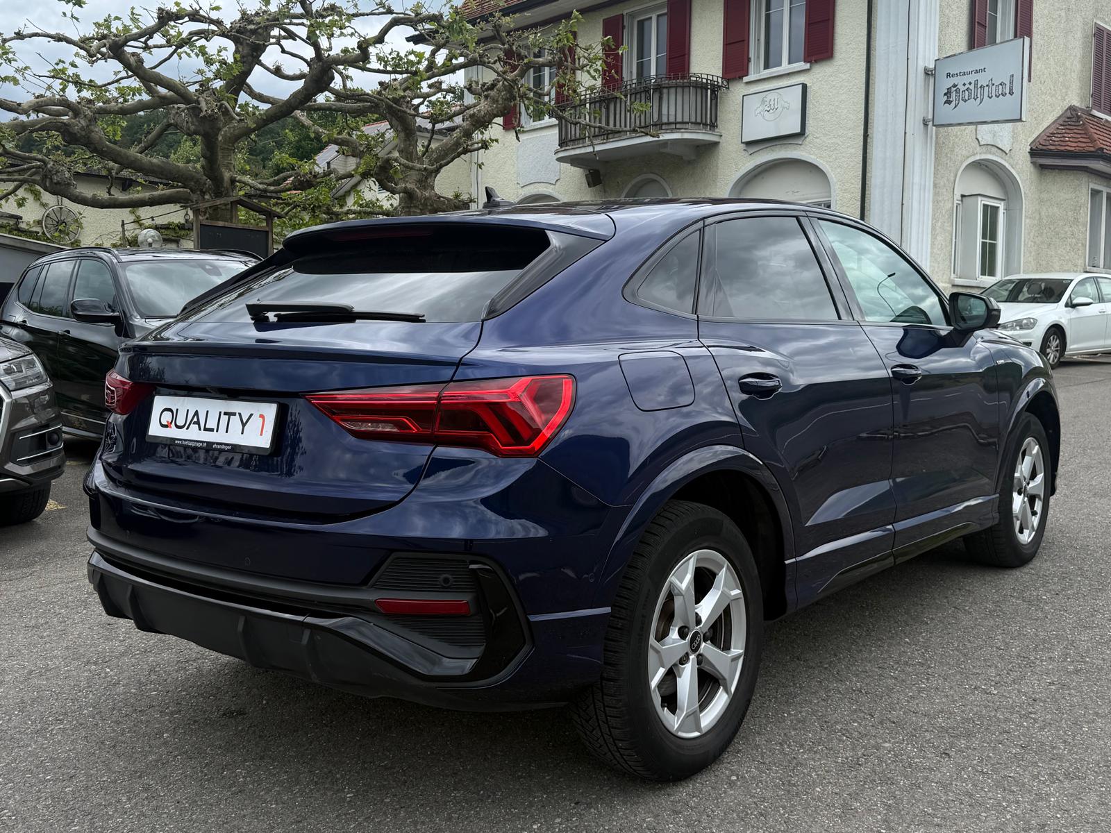 AUDI Q3 Sportback 35 TFSI S line Attraction S-tronic-image-5