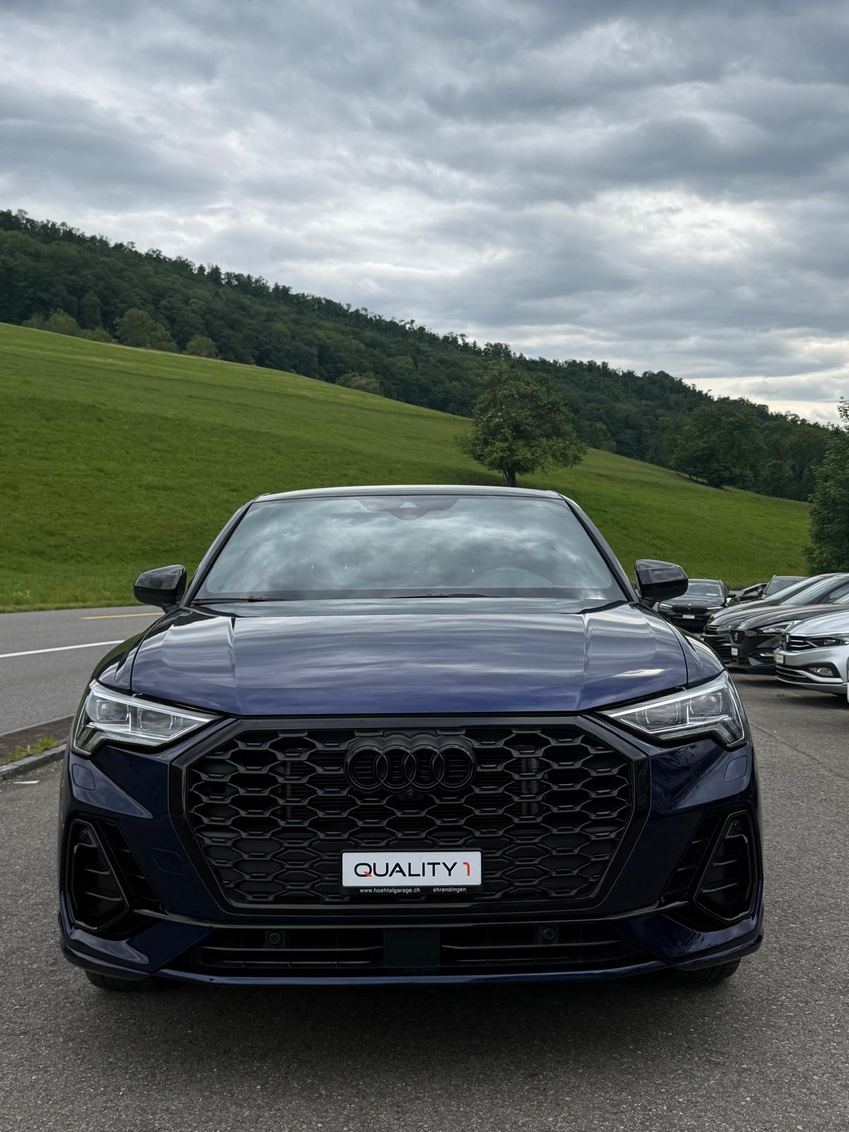 AUDI Q3 Sportback 35 TFSI S line Attraction S-tronic-showroom-element-1