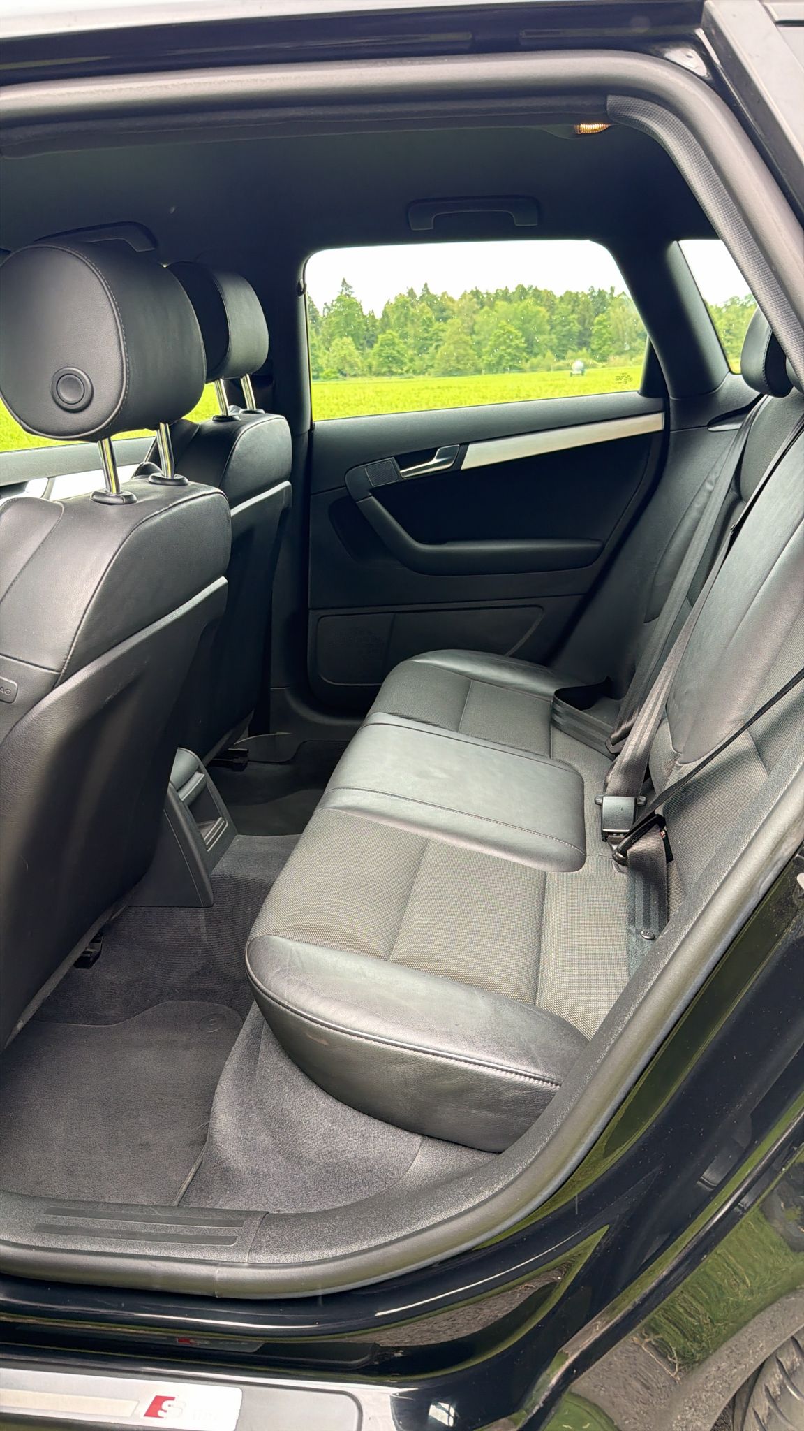 AUDI A3 Sportback 2.0 TDI Attraction-image-8