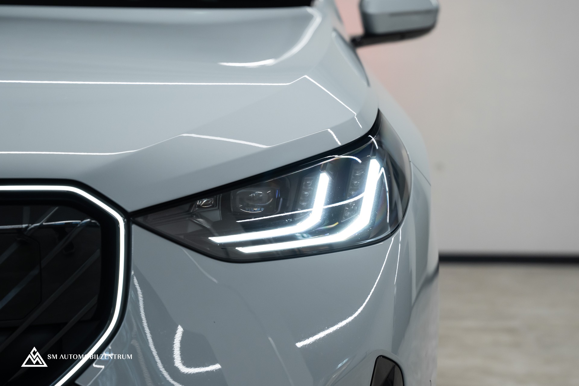 BMW X3 40d xDrive M Sport Pro / Panorama / 360° / AHK / Sitzbelüftung-showroom-element-2