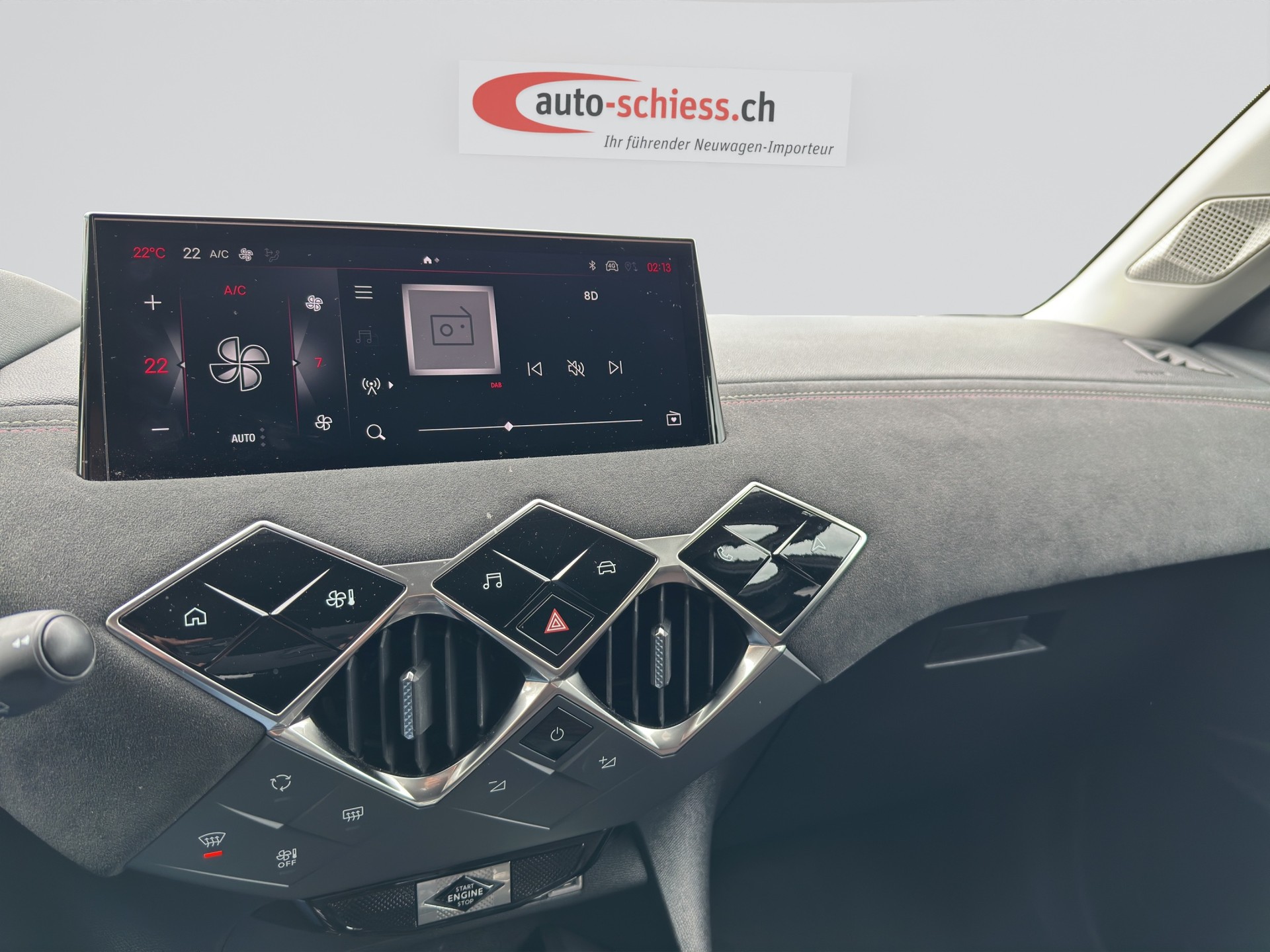 DS AUTOMOBILES DS 3 1.2 PureTech Performance Line Bi-Color EAT8-image-11