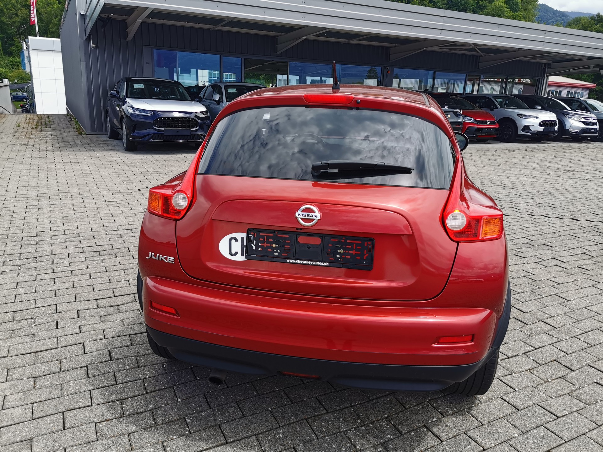 NISSAN Juke 1.6 DIG-T tekna 4x4-image-3