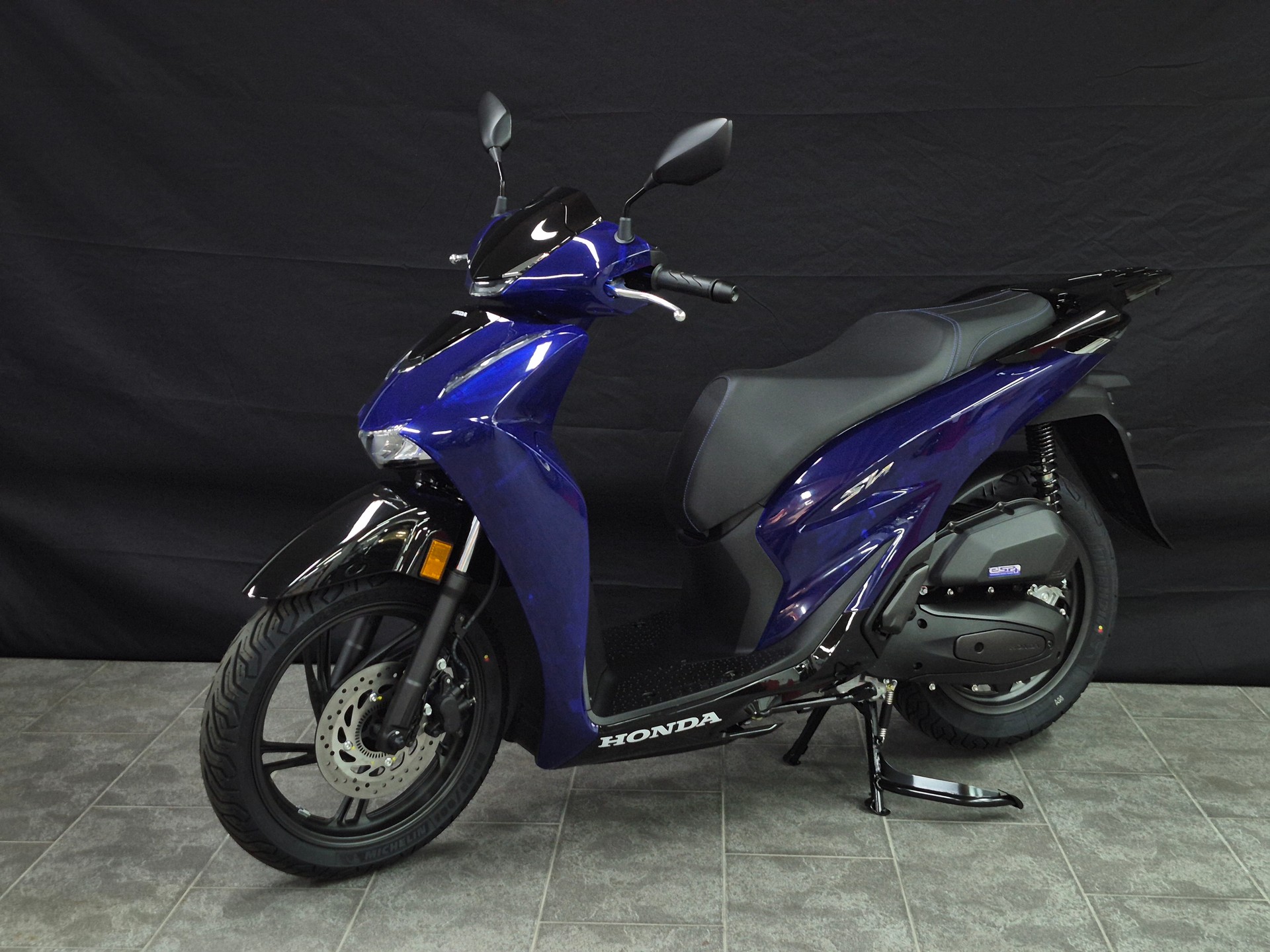 HONDA SH 125 Vetro-image-5