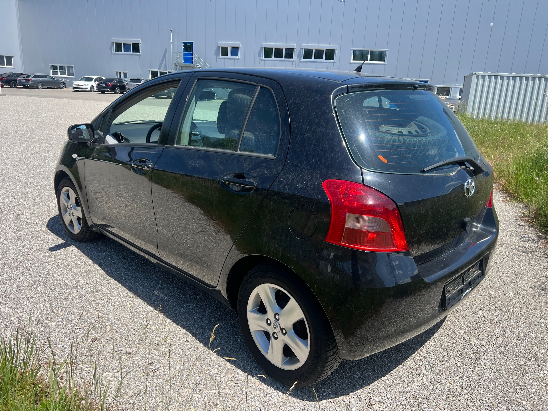 TOYOTA Yaris 1.4 D-4D Linea Sol-image-3