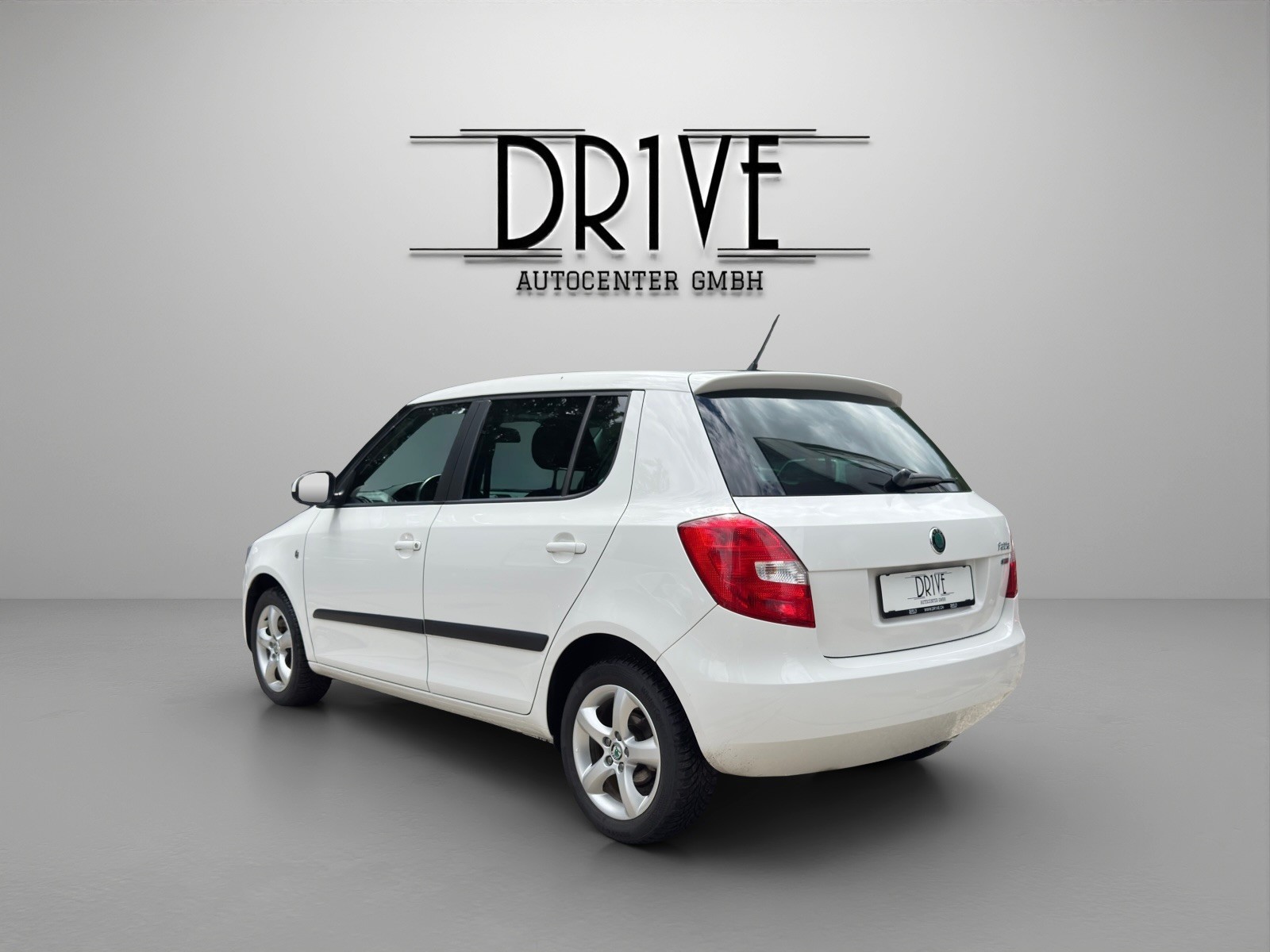 SKODA Fabia 1.2 TSI Ambition DSG-image-6