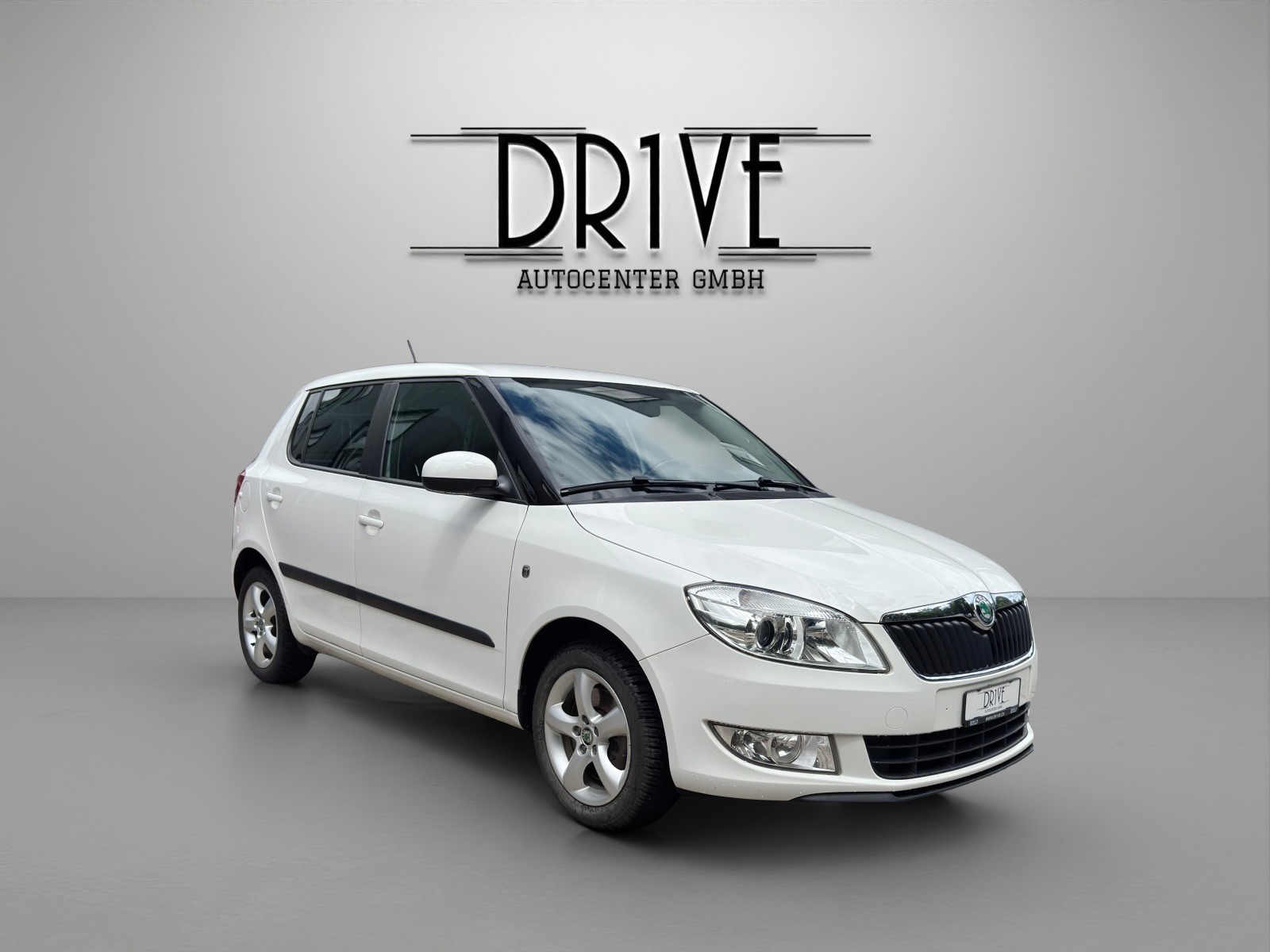 SKODA Fabia 1.2 TSI Ambition DSG-image-2