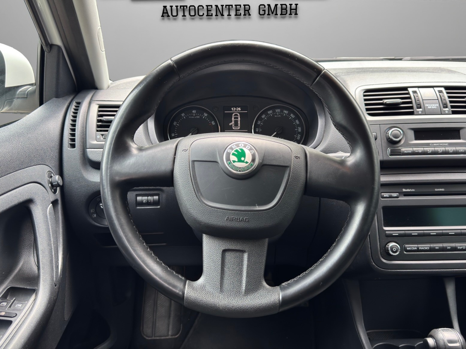 SKODA Fabia 1.2 TSI Ambition DSG-image-9