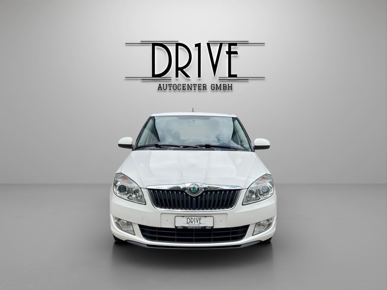 SKODA Fabia 1.2 TSI Ambition DSG-image-1