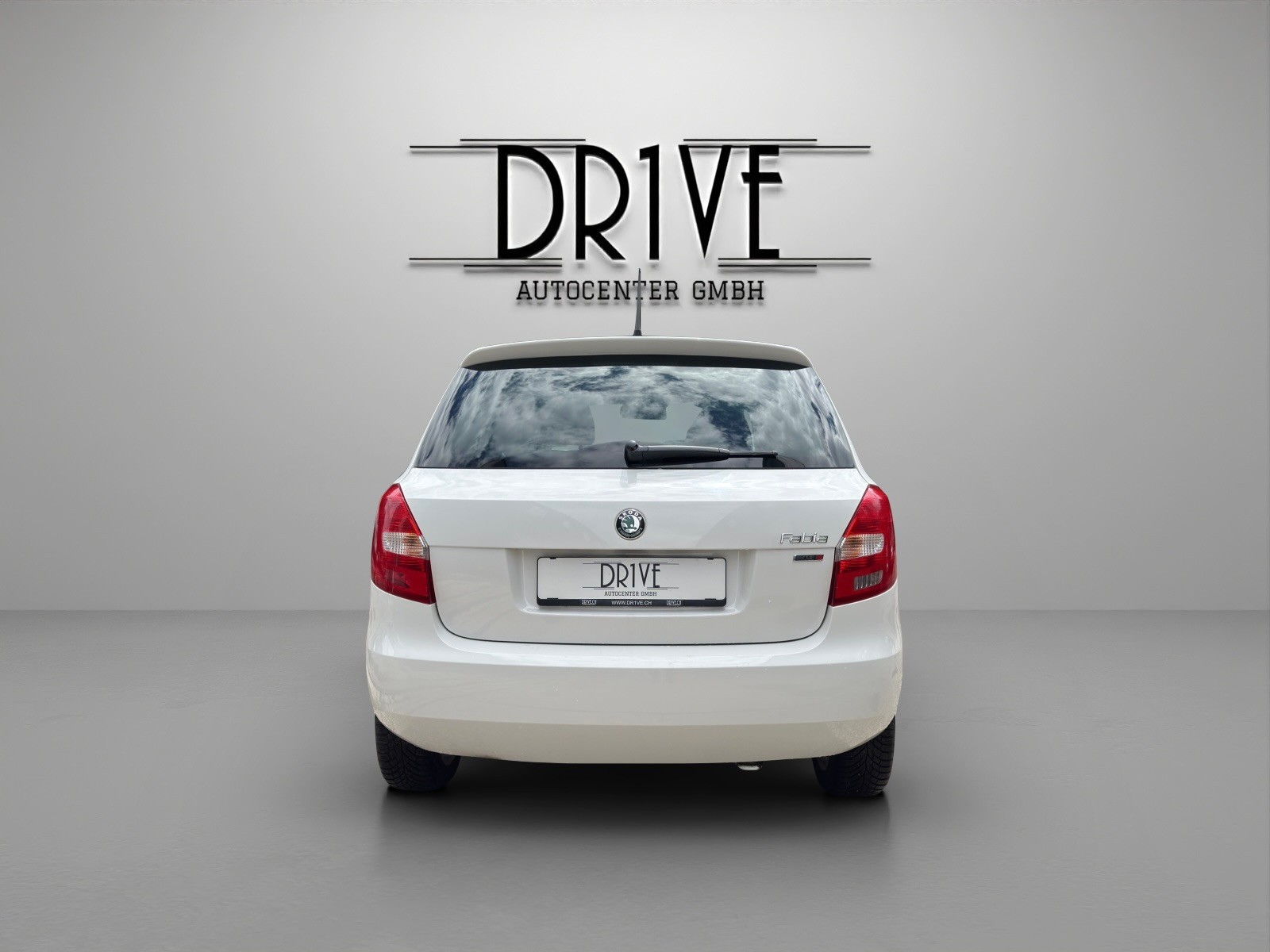 SKODA Fabia 1.2 TSI Ambition DSG-image-5