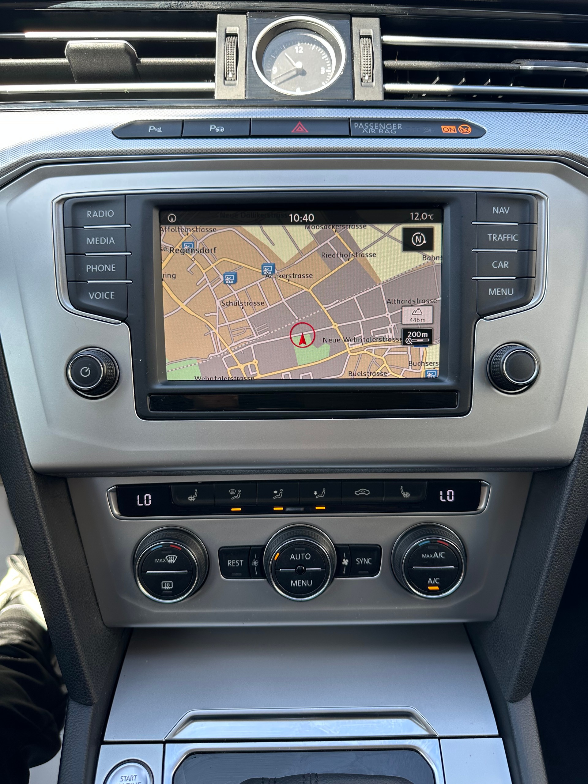 VW Passat Variant 1.8 TSI BMT Highline DSG/ Frontsassi./ Rückfahrkamera/ Sitzheizung/ FRISCH MFK/ 12M Garantie/ 8 Fach bereift-image-11