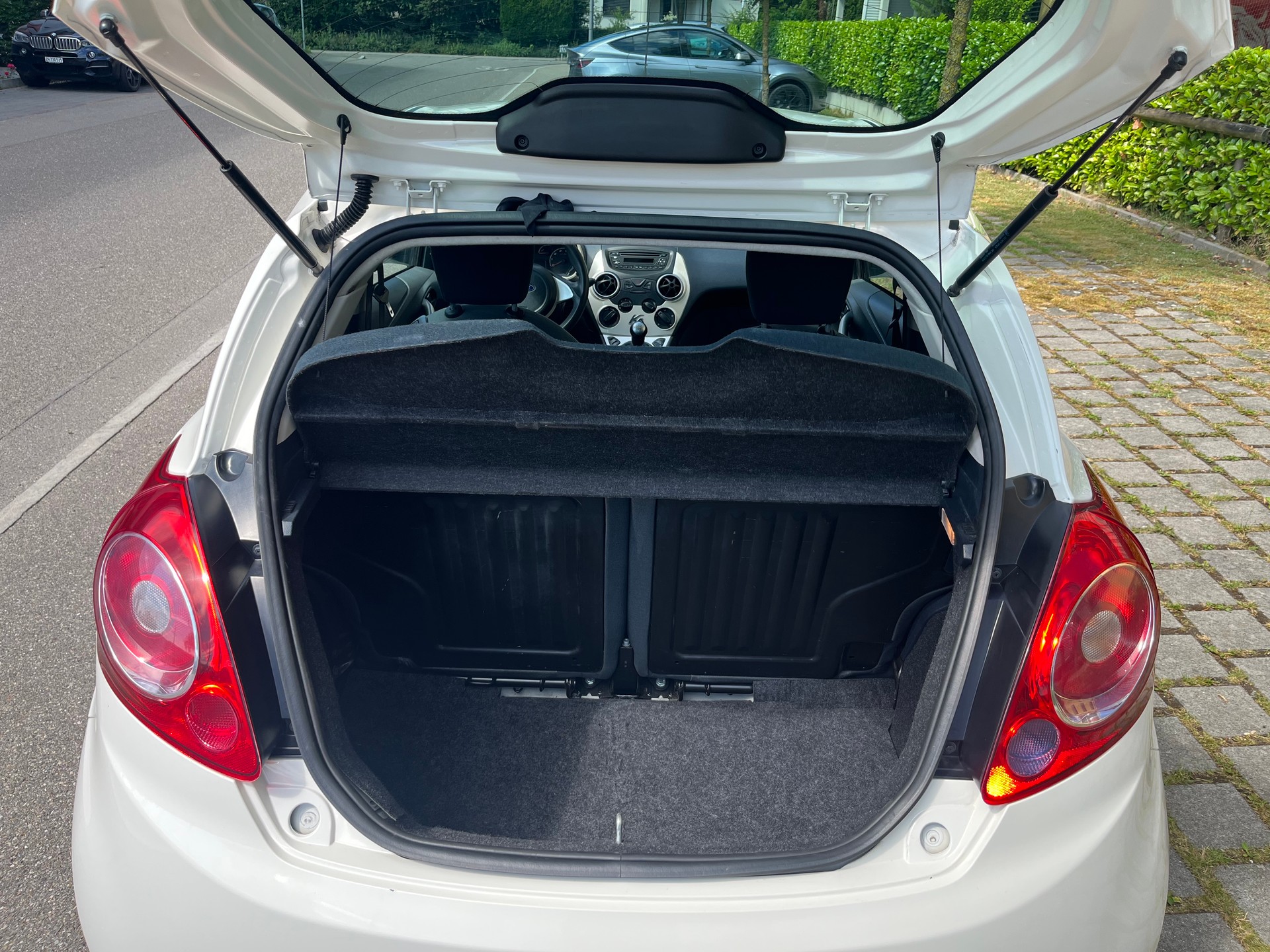 FORD KA 1.25 Titanium-image-5