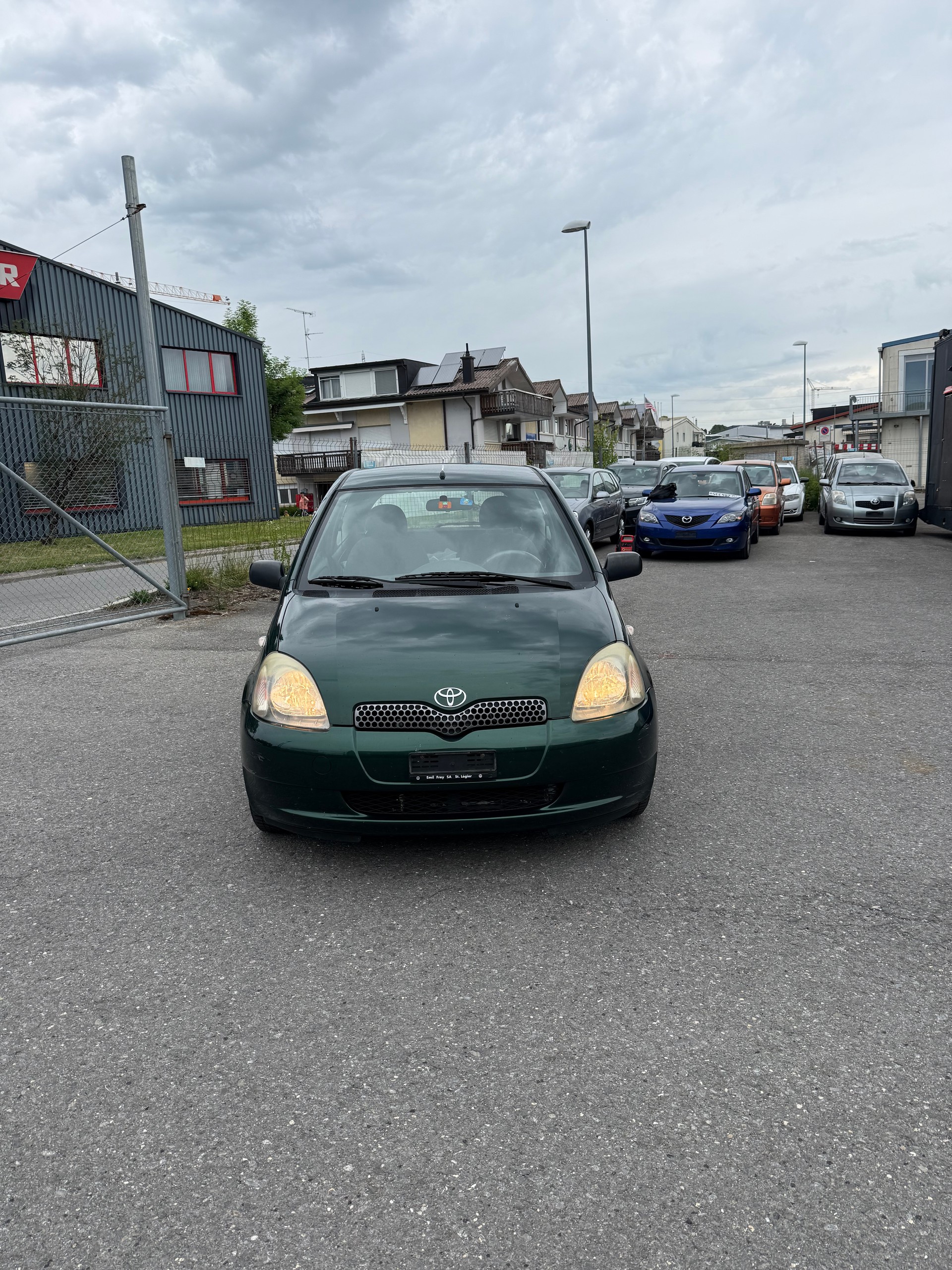 TOYOTA Yaris 1.3 Linea Sol-image-2