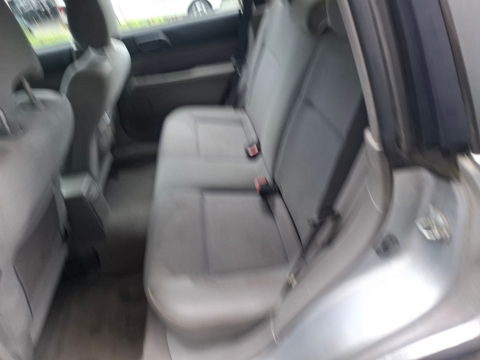 SUBARU Forester 2.0X Advantage-image-5