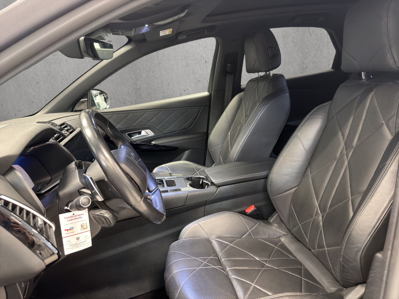 DS AUTOMOBILES DS 7 Crossback E-Tense 300 4x4 Rivoli-image-9