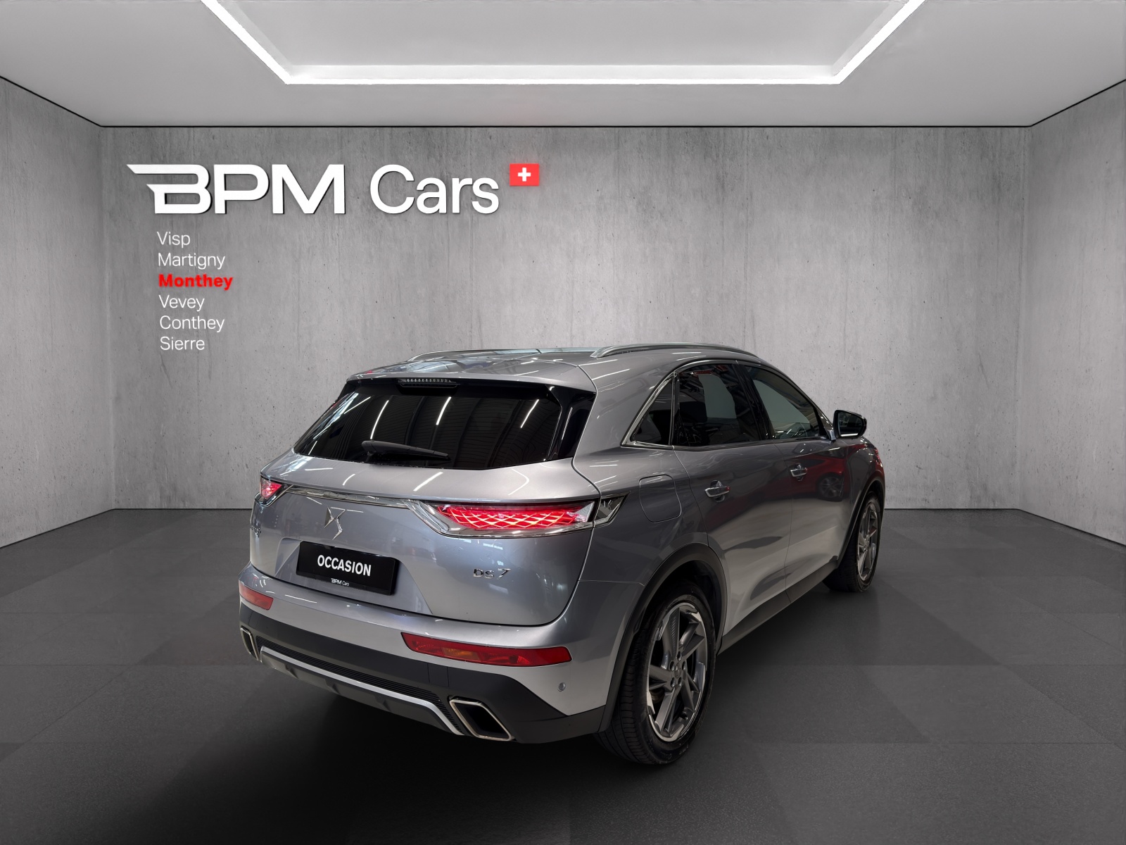 DS AUTOMOBILES DS 7 Crossback E-Tense 300 4x4 Rivoli-showroom-element-3