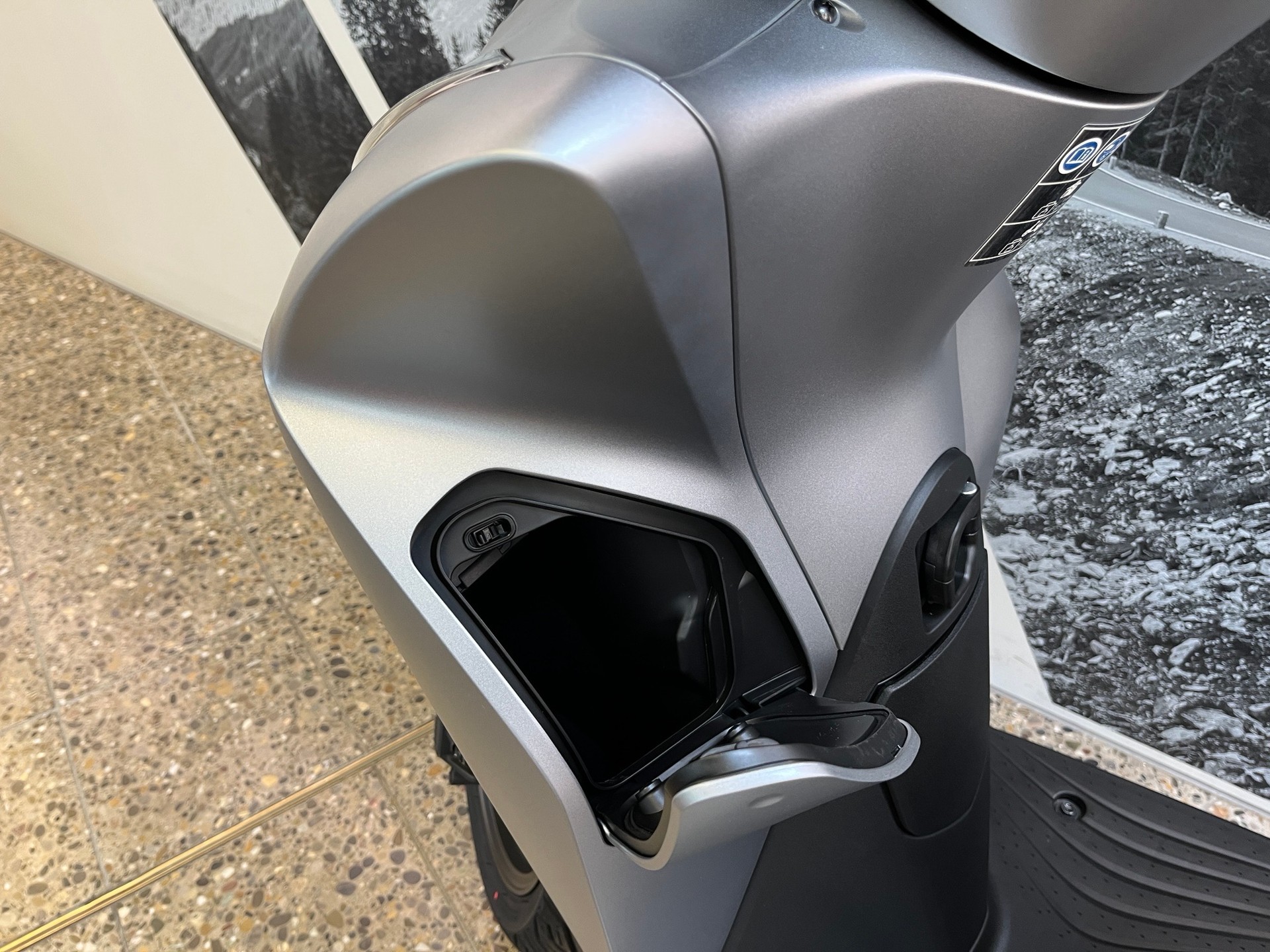 HONDA SH 125 Smart Top-Box 2026 mit TFT Display-showroom-element-3