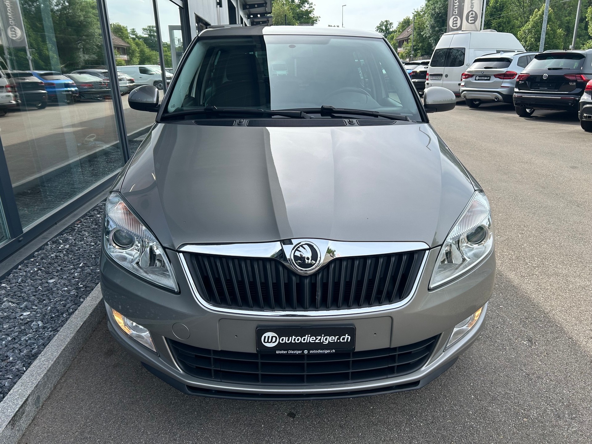 SKODA Fabia 1.2 TSI Ambition Plus DSG-image-1