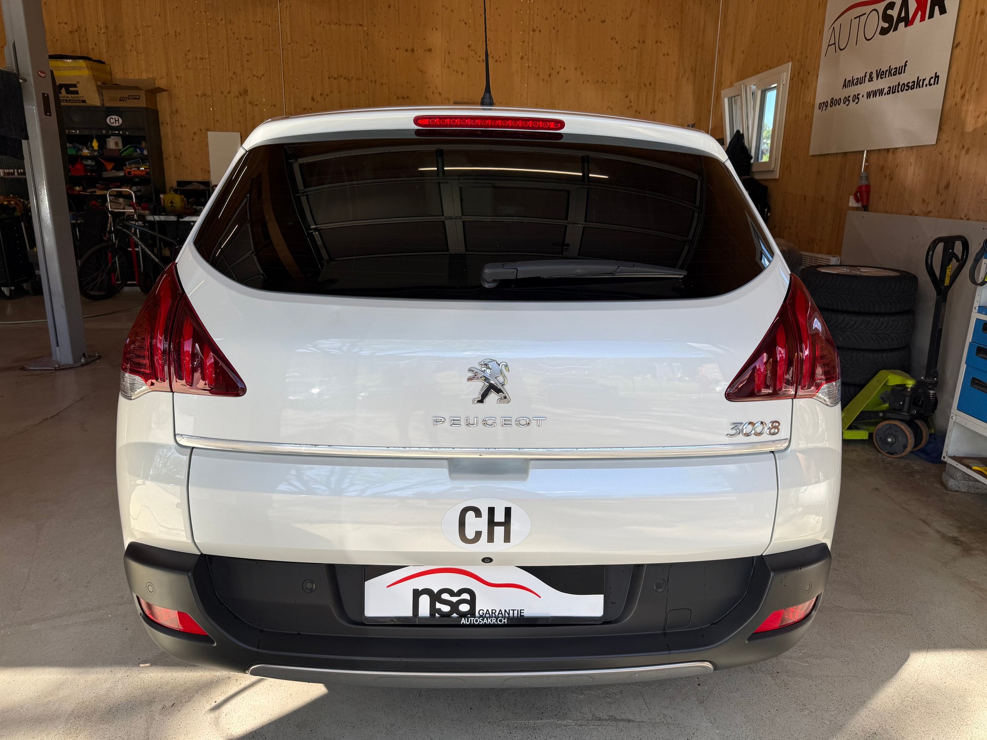 PEUGEOT 3008 1.6 16V T Féline Tiptronic-image-4