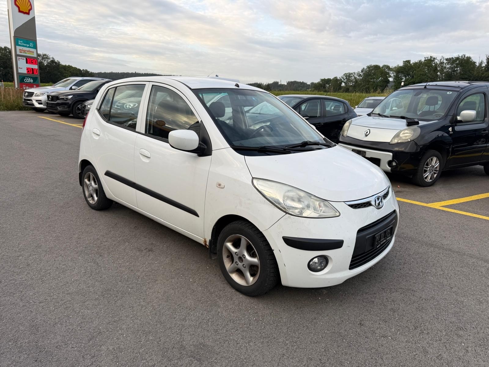 HYUNDAI i10 1.2 Style-image-2