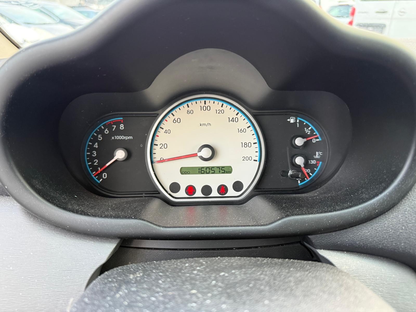 HYUNDAI i10 1.2 Style-image-6
