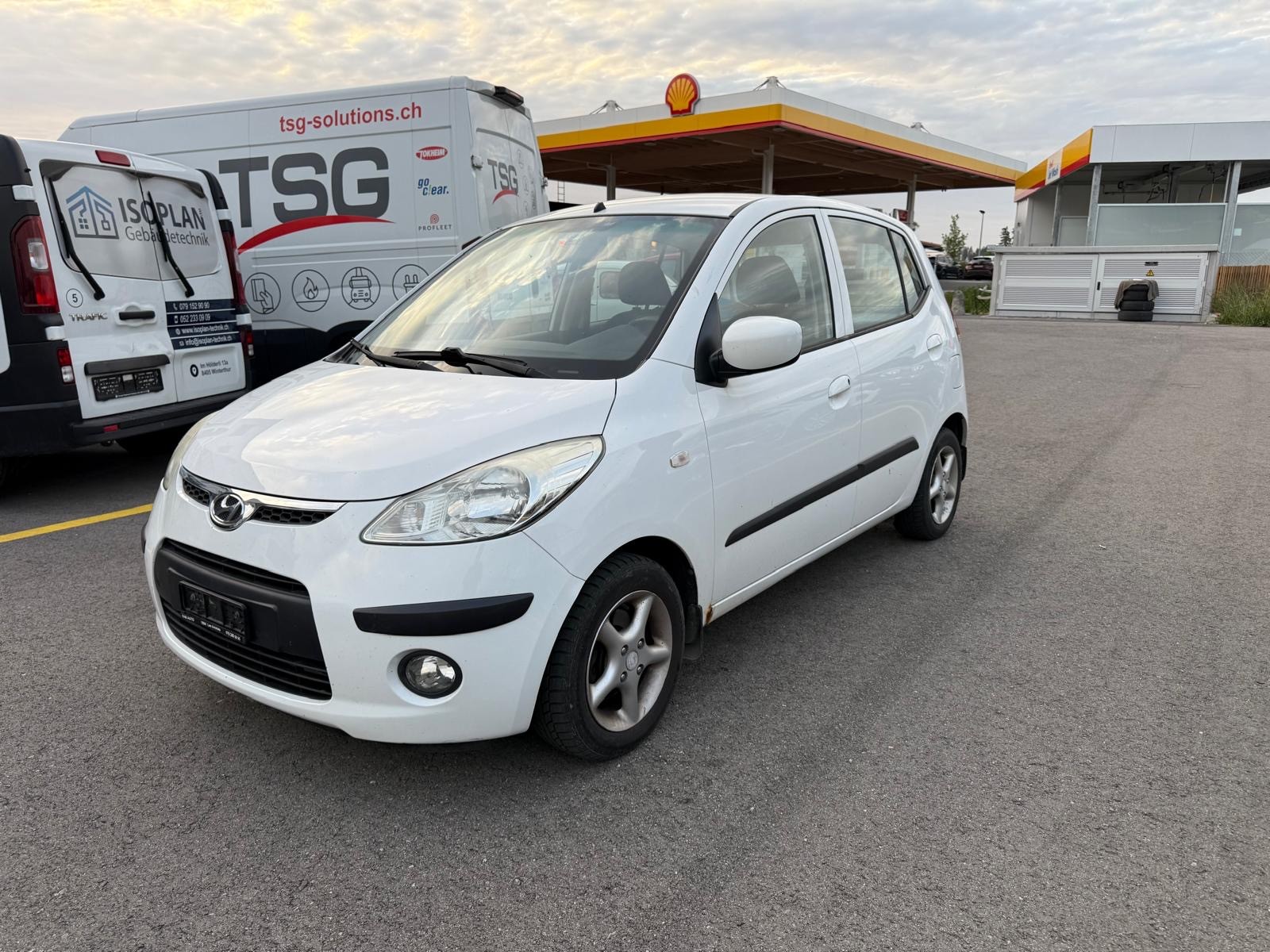 HYUNDAI i10 1.2 Style-image-0