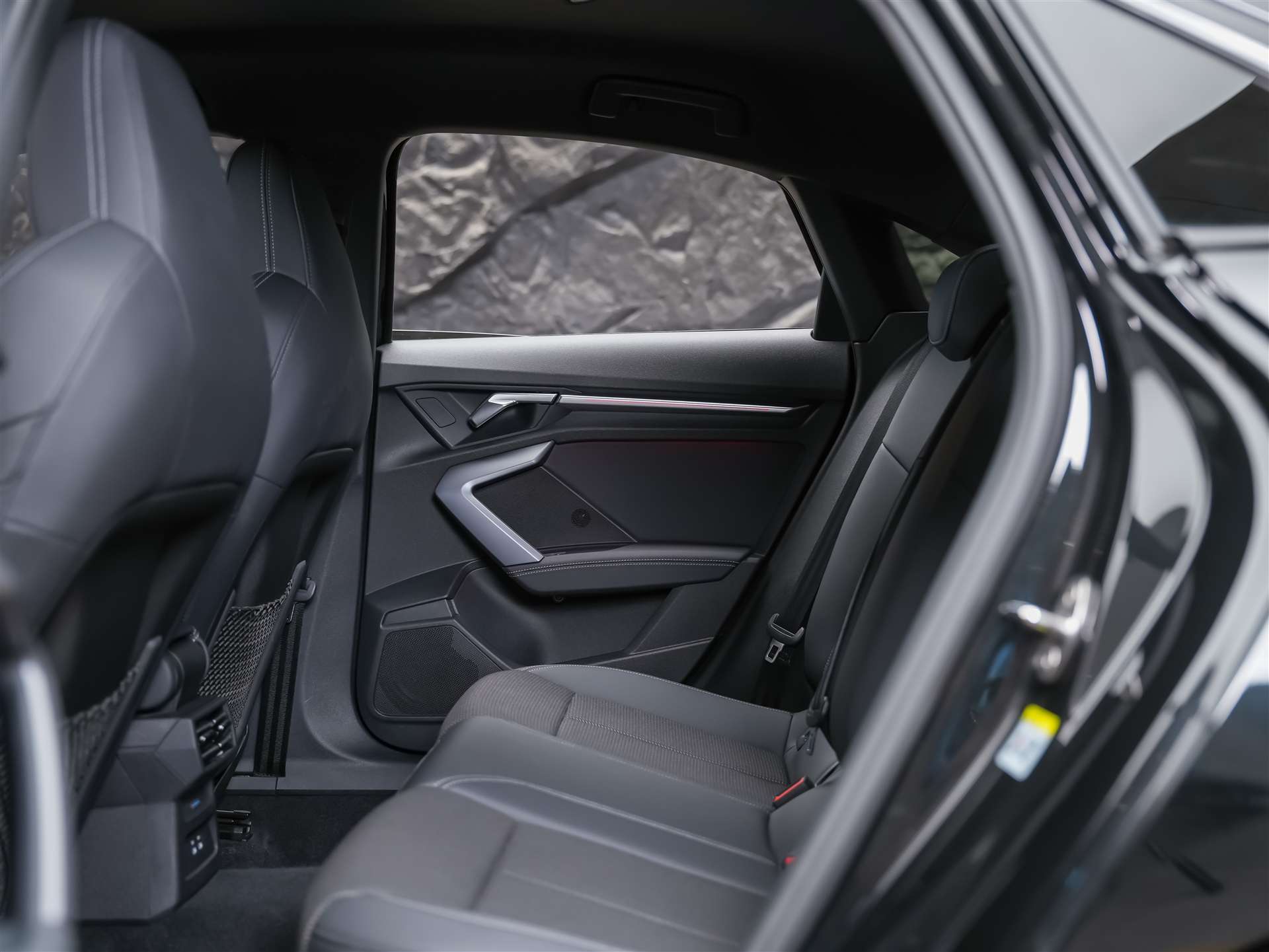 AUDI S3 Limousine TFSI quattro S-tronic *Facelift*Kamera*19" Felgen*ACC*-image-11