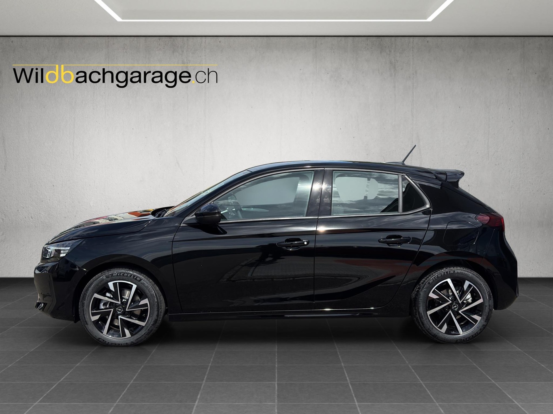 OPEL Corsa 1.2 T Hybrid Viva-image-1