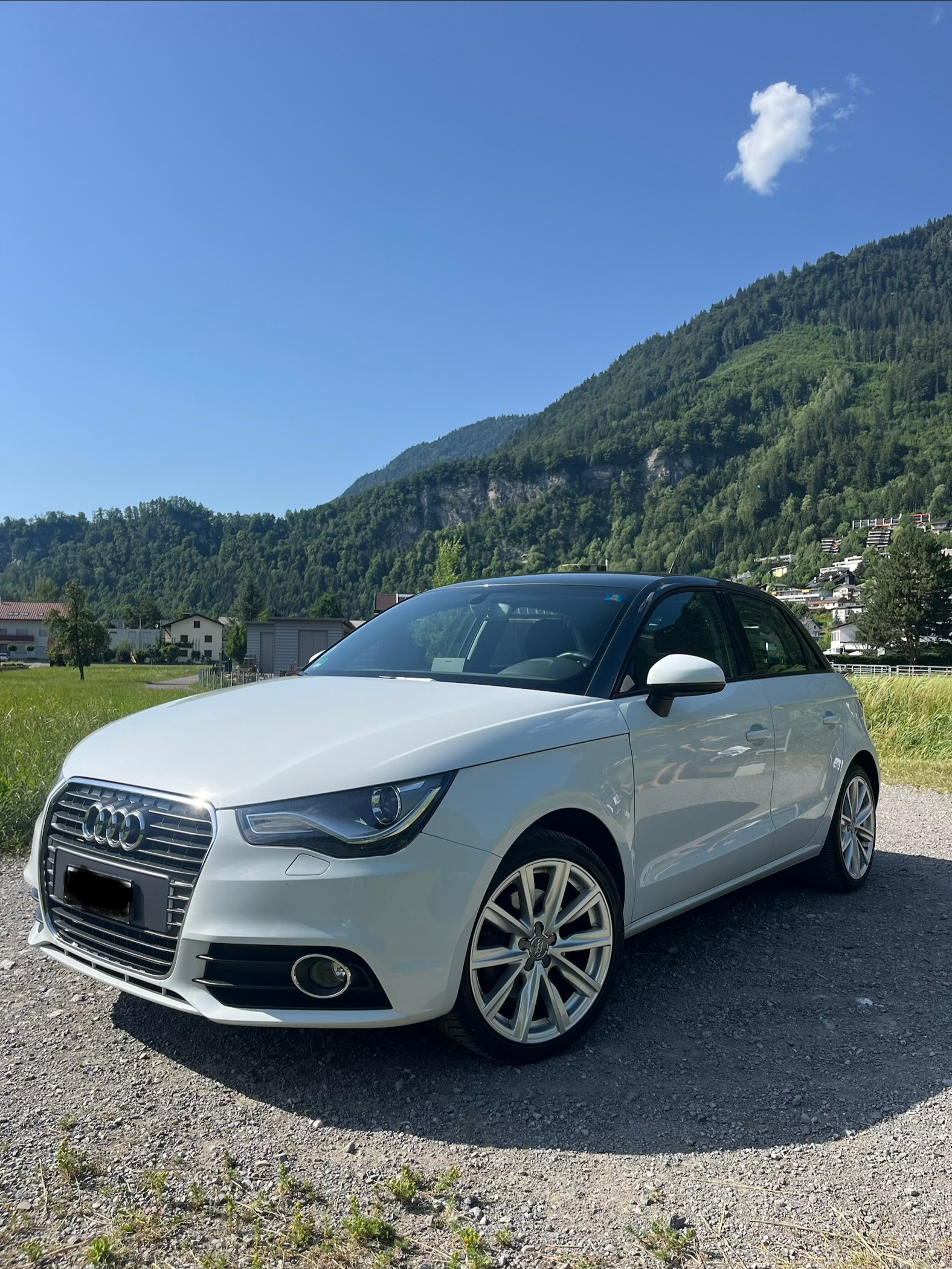 AUDI 1.4 TFSI Ambition-image-0