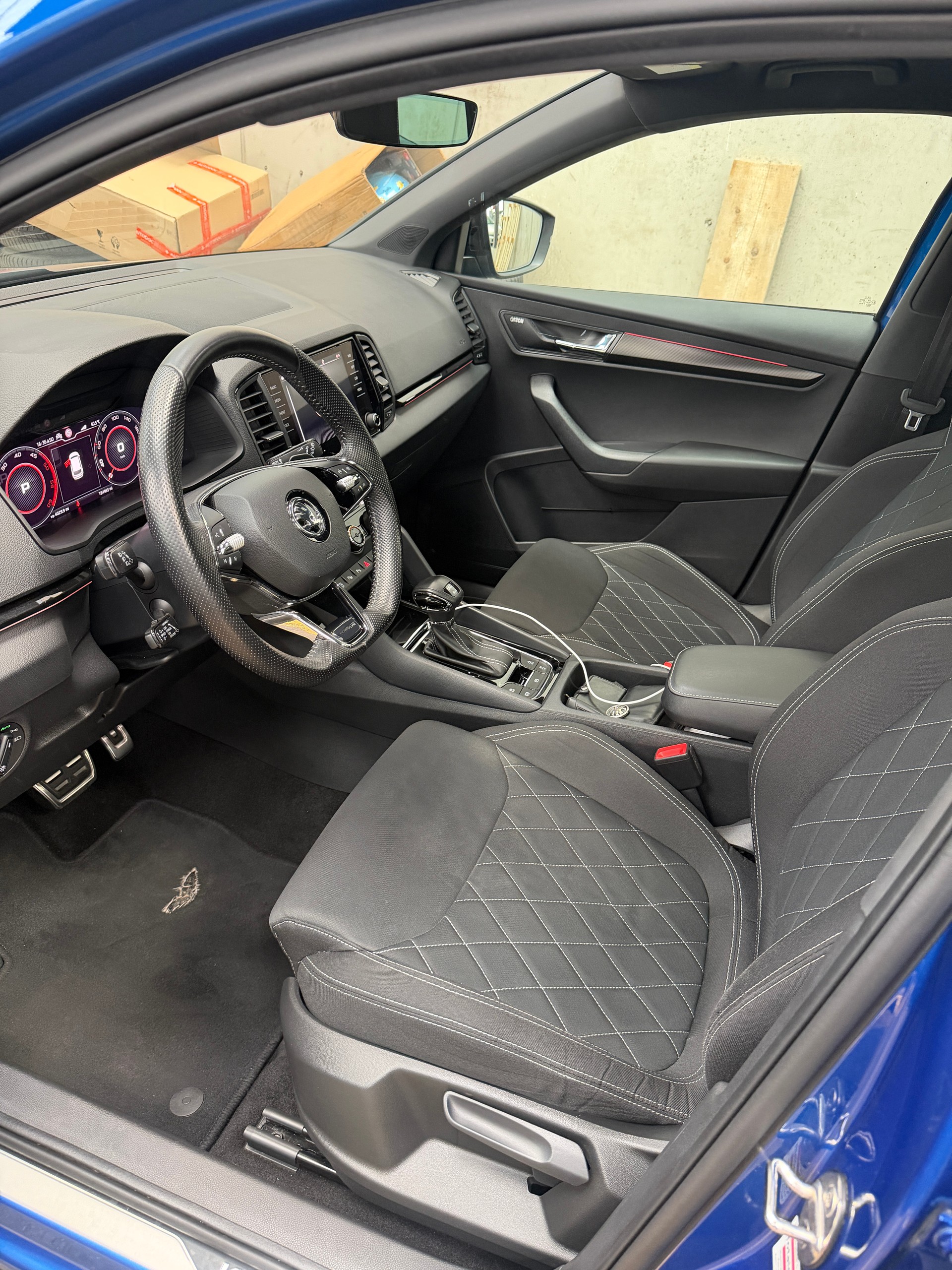 SKODA Karoq 2.0 TDI CR SportLine 4x4 DSG-image-7