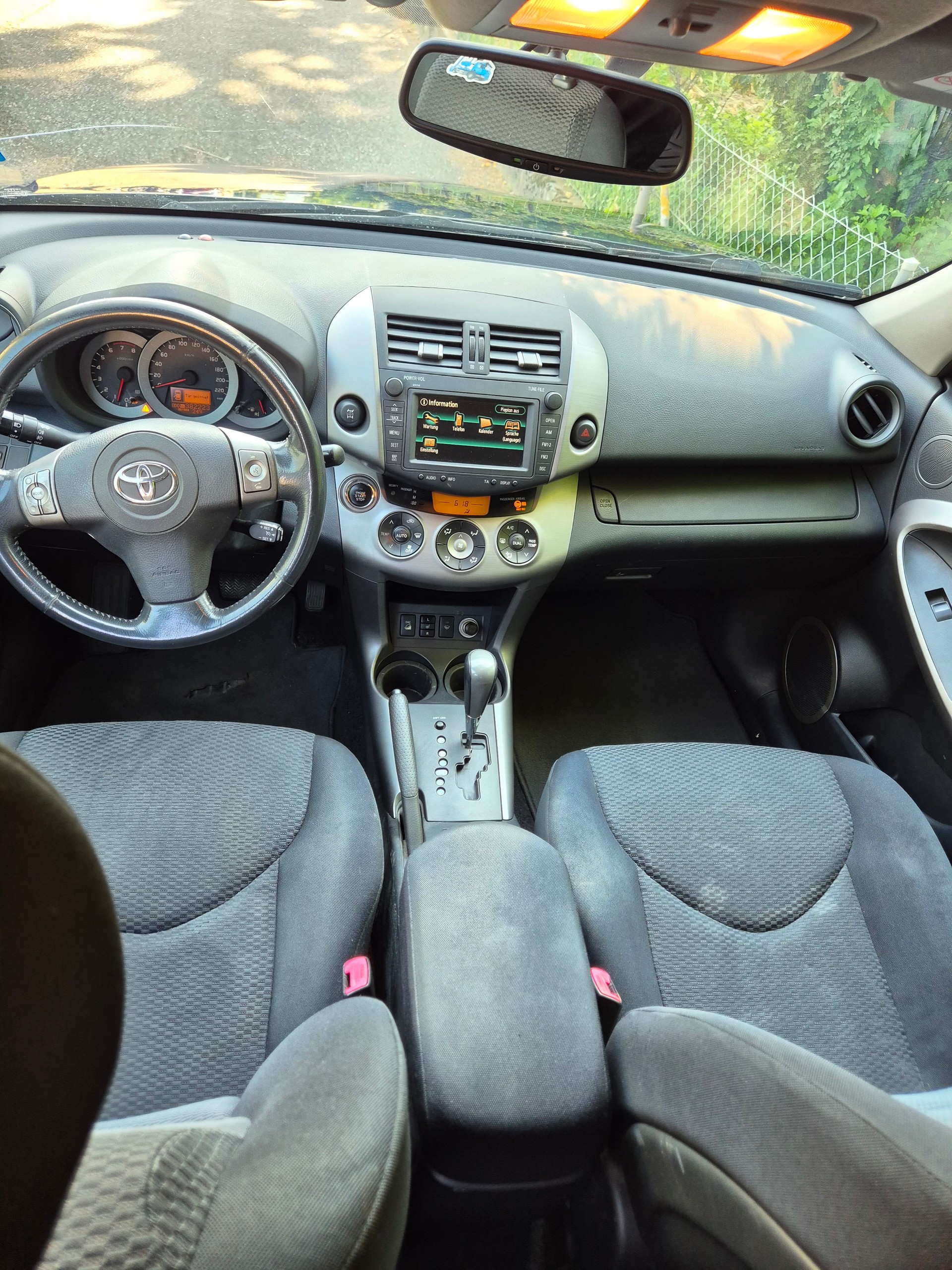 TOYOTA RAV-4 2.0 16V Linea Sol-image-5
