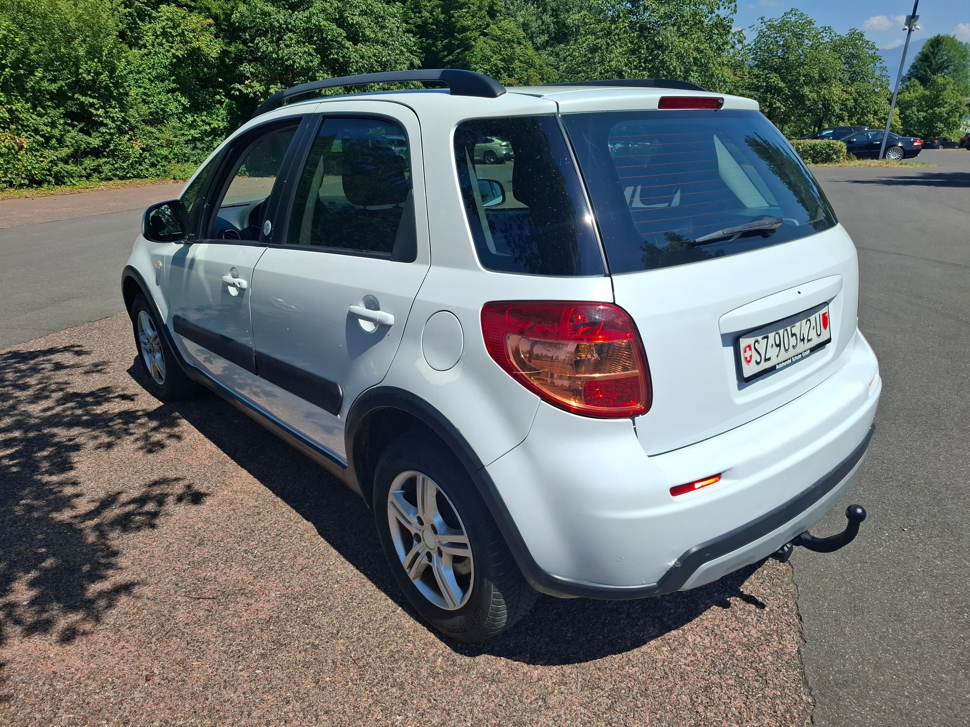 SUZUKI SX4 1.6 16V GL Top Barry 4WD-image-6
