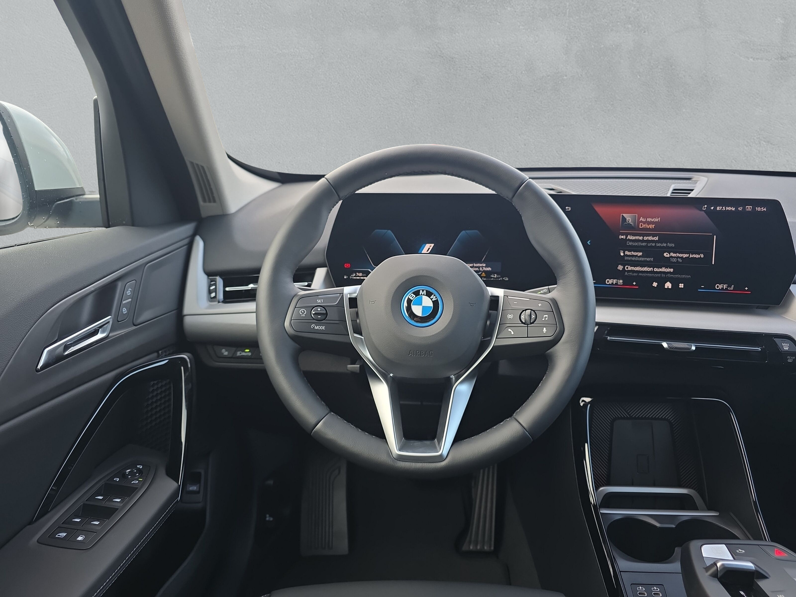 BMW X1 xDrive 25e-image-15