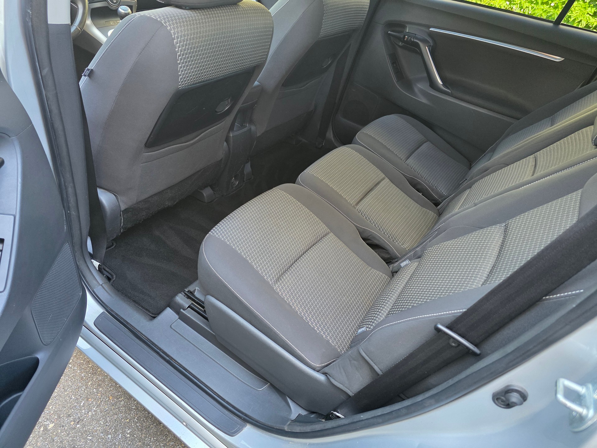 TOYOTA Verso 1.8 Trend-image-8