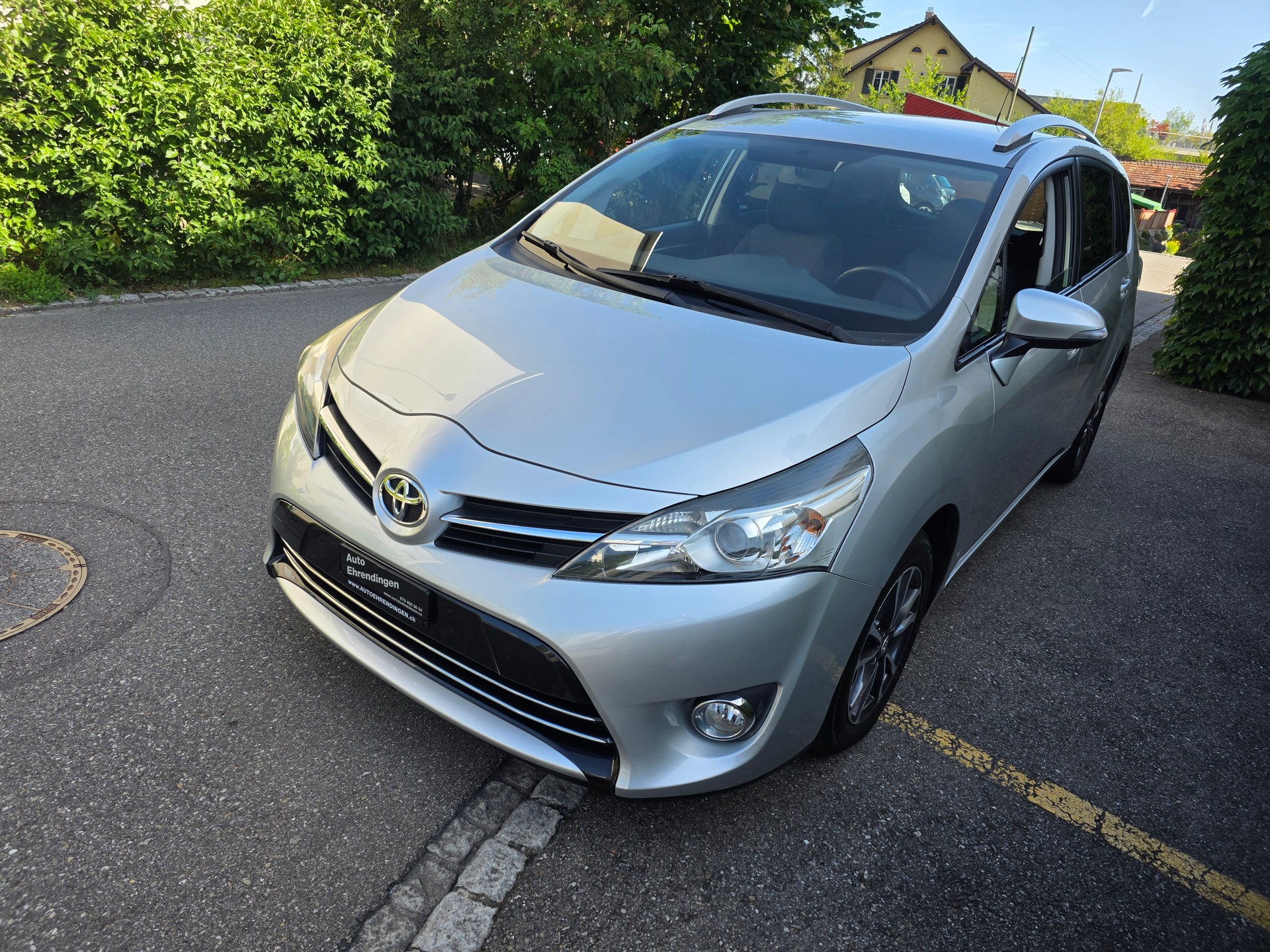 TOYOTA Verso 1.8 Trend-image-0