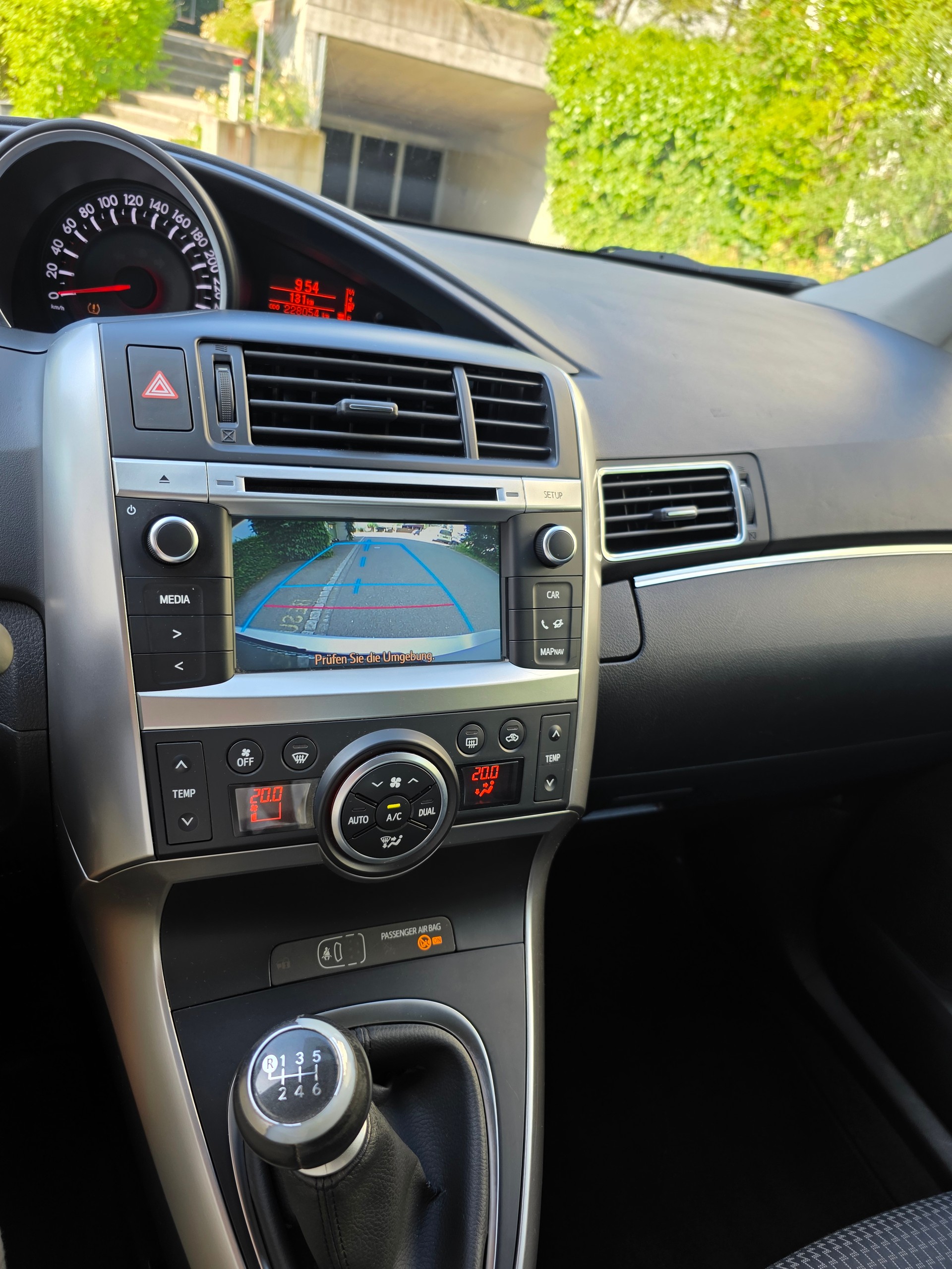 TOYOTA Verso 1.8 Trend-image-13