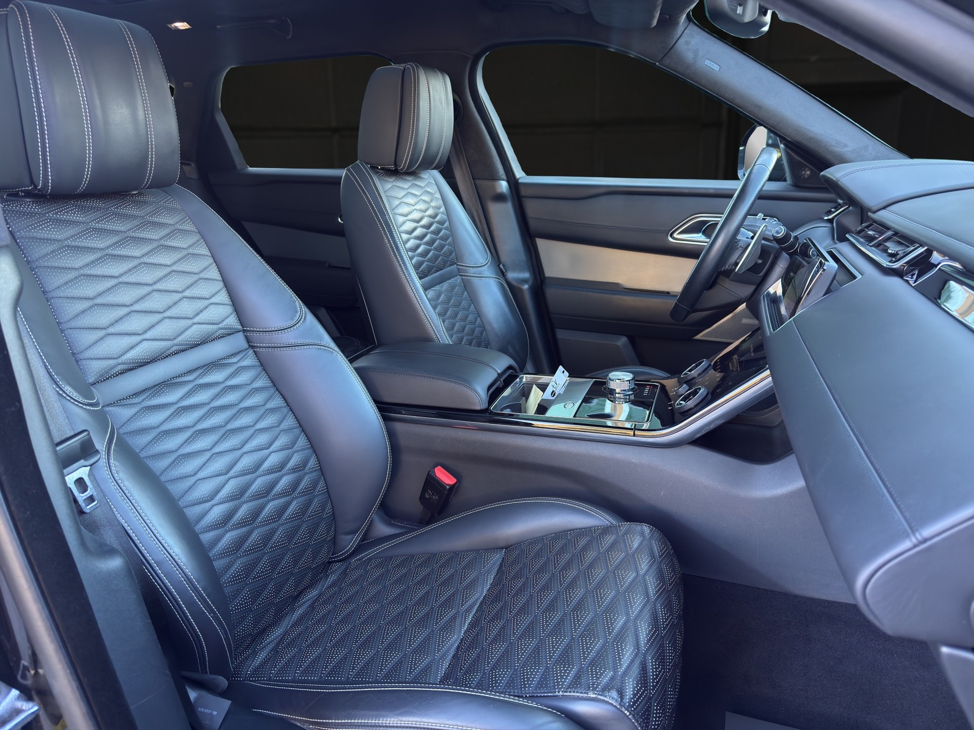 LAND ROVER Range Rover Velar SV Autobiography Dyn. Edition A.-image-10