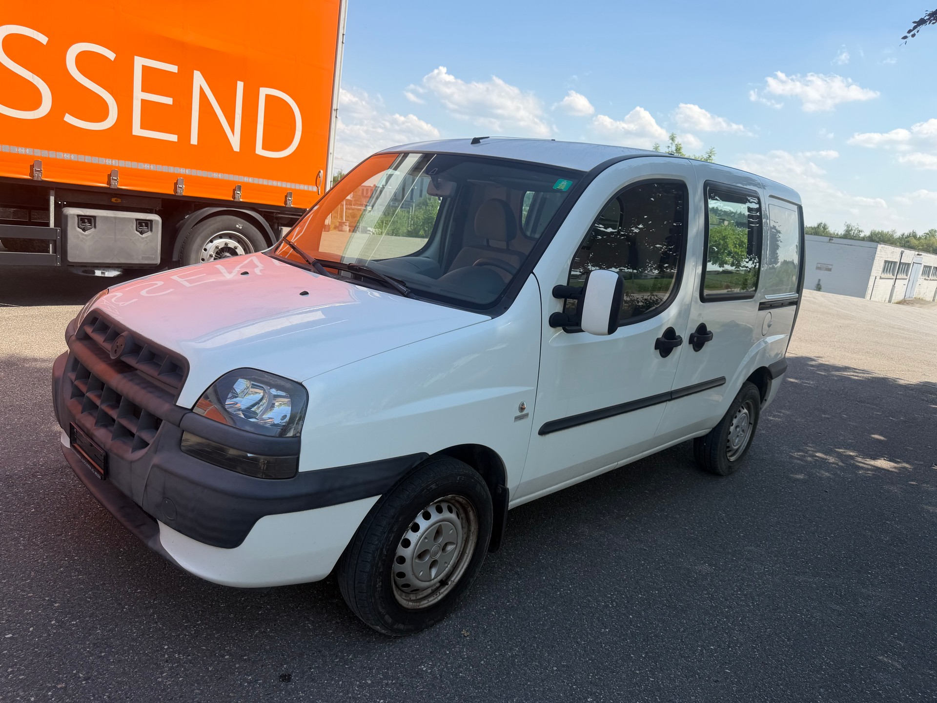 FIAT Doblò 1.6 Cargo SX BiPower(Swiss)-image-0