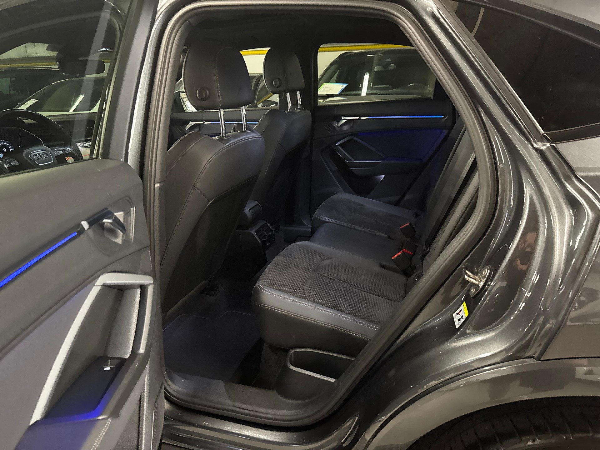 AUDI Q3 Sportback 45 TFSI e S line Attraction S-tronic-image-13