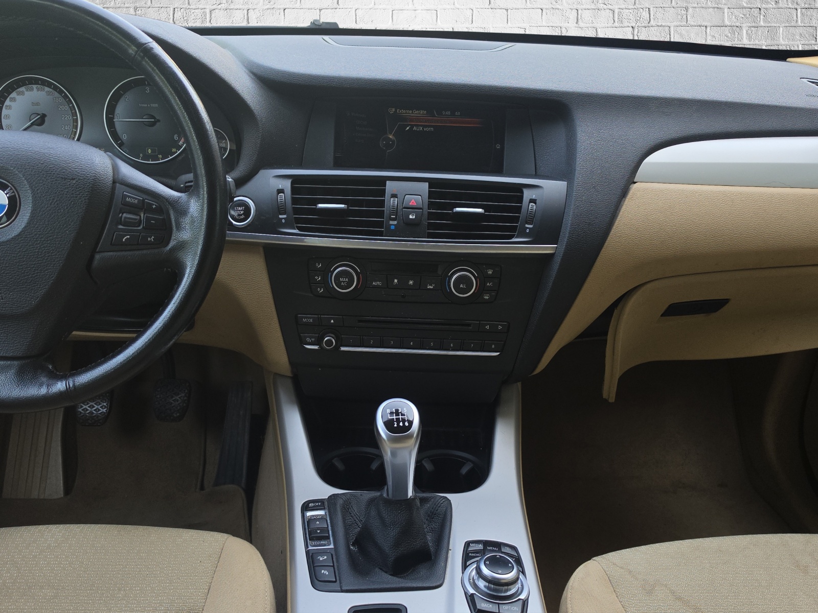BMW X3 xDrive 20d-image-12