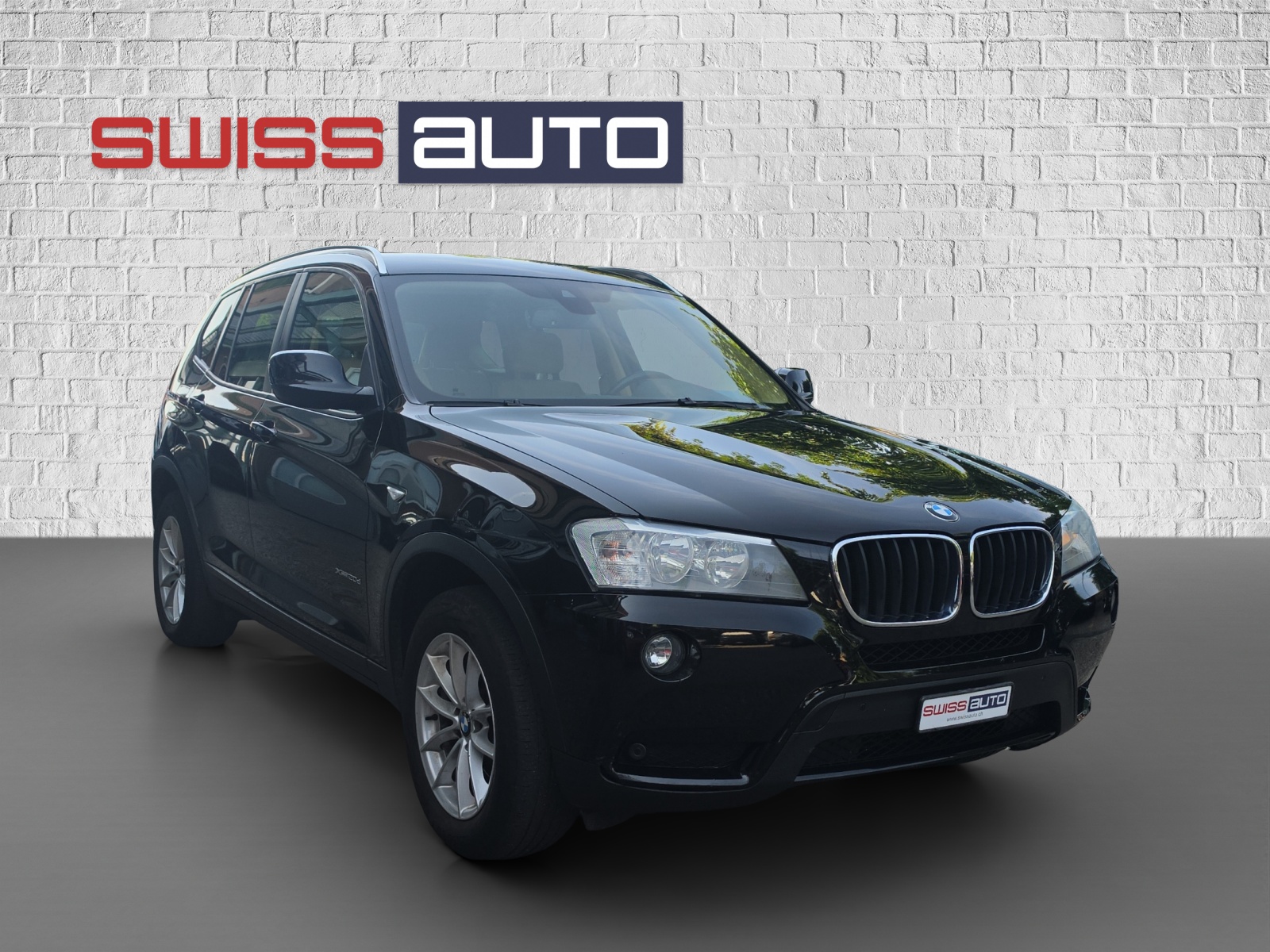 BMW X3 xDrive 20d-showroom-element-2