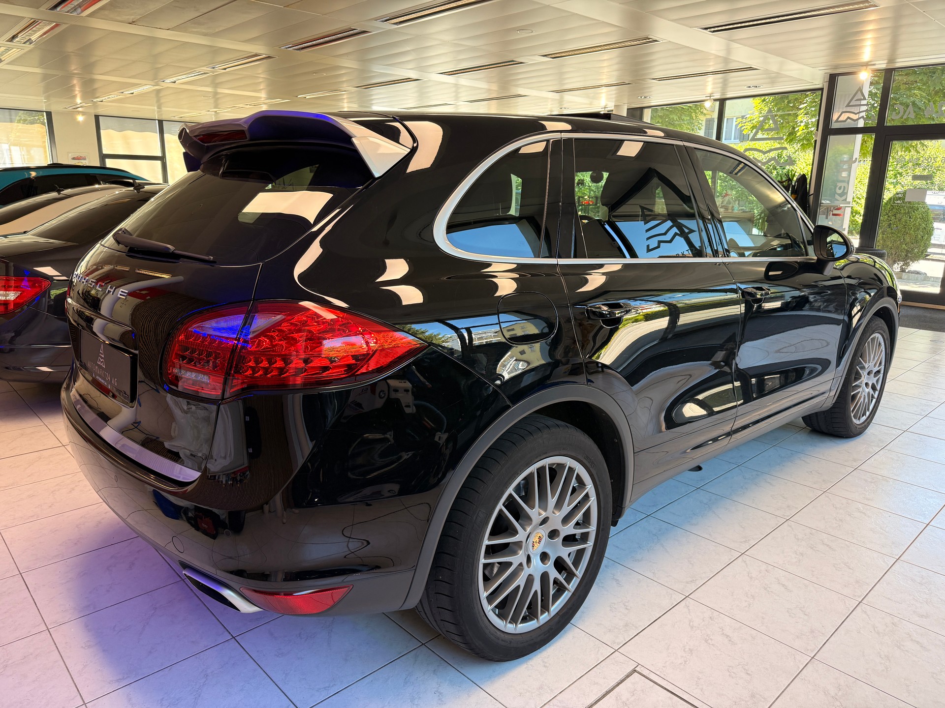 PORSCHE Cayenne ''Platinum Edition'' 3.0 V6 TDI TipT-image-15