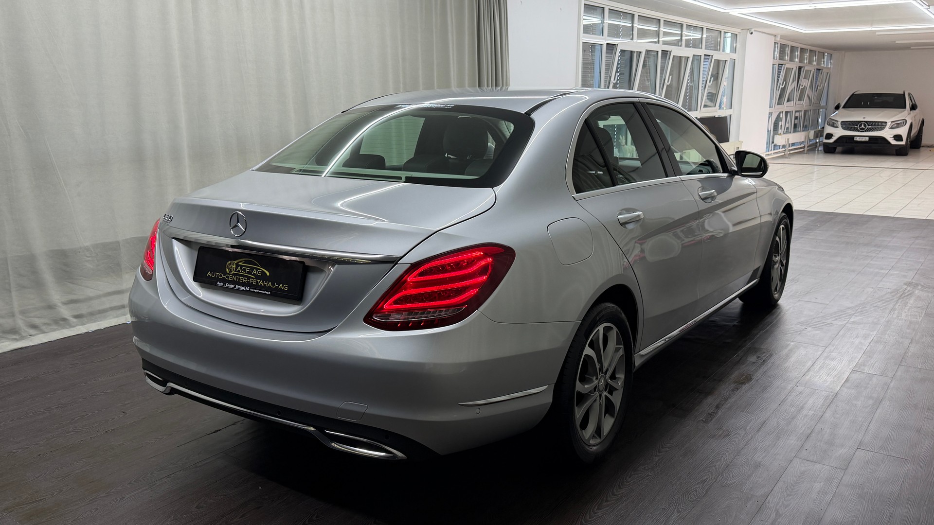 MERCEDES-BENZ C 180 Avantgarde 7G-Tronic-image-3