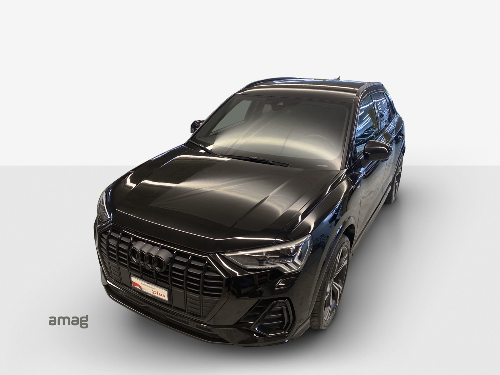 AUDI Q3 40 TDI S line quattro S-tronic-image-15