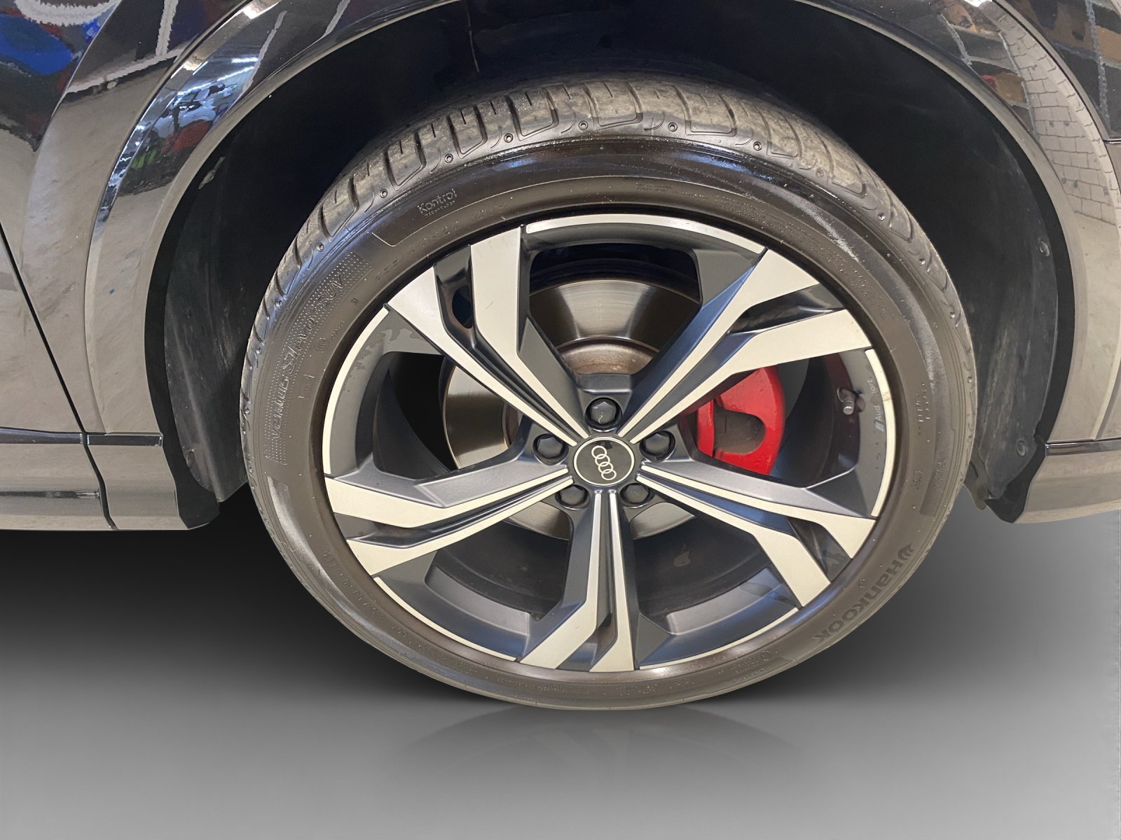AUDI Q3 40 TDI S line quattro S-tronic-image-14